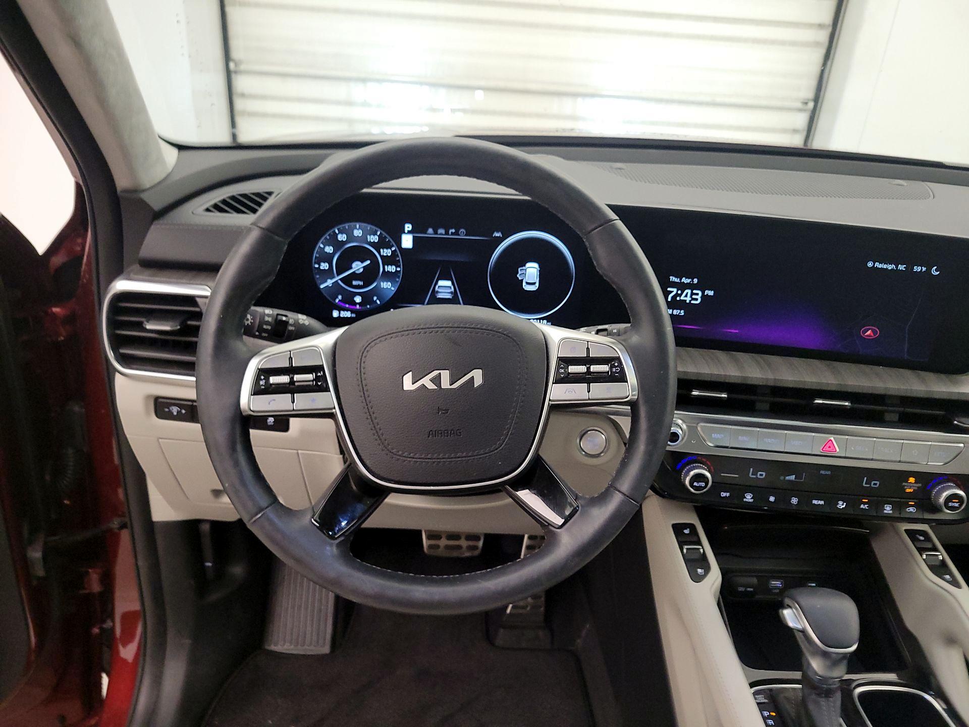 Thumbnail: 2023 Kia Telluride - 10