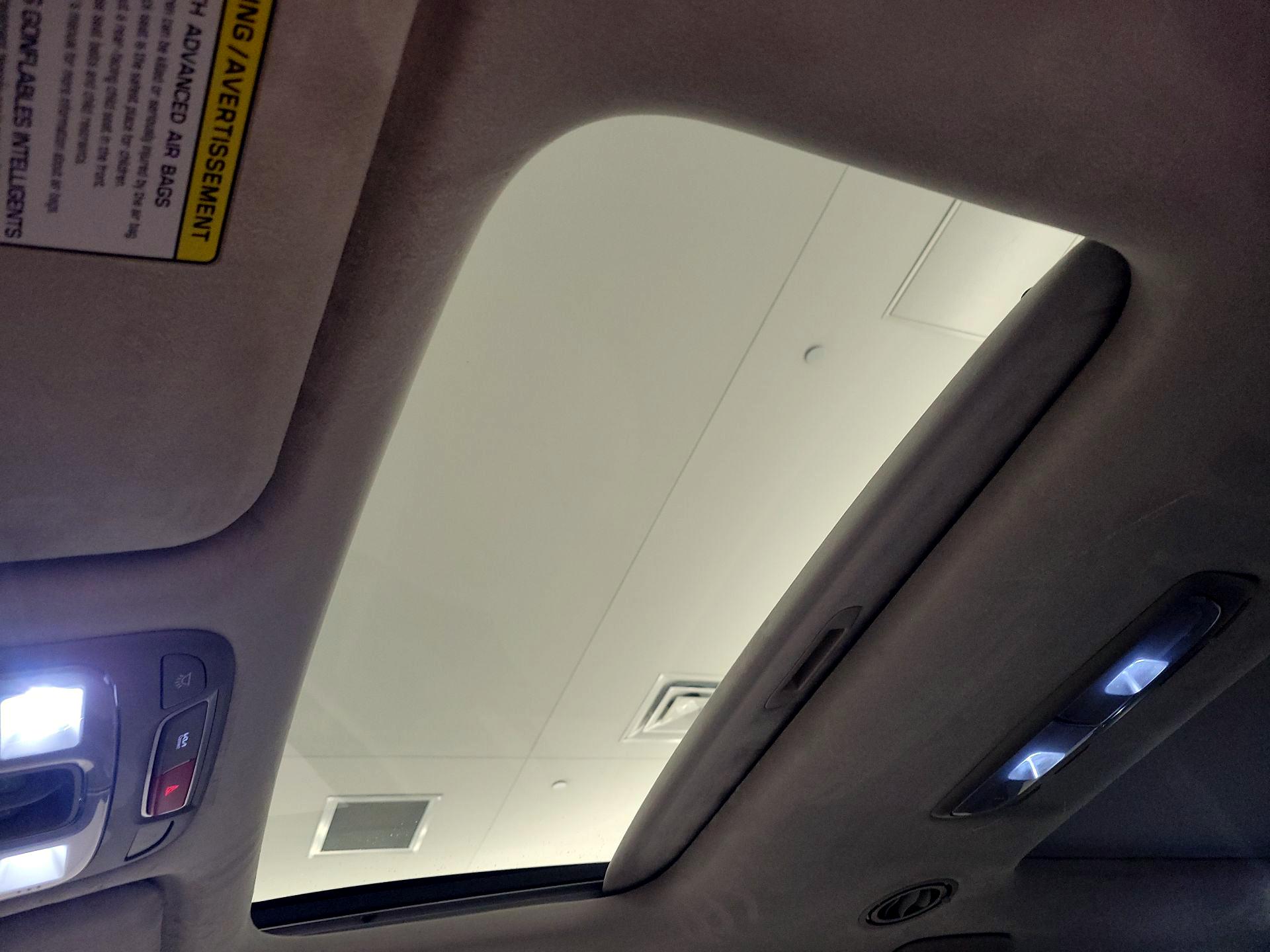 Thumbnail: 2023 Kia Telluride - 19