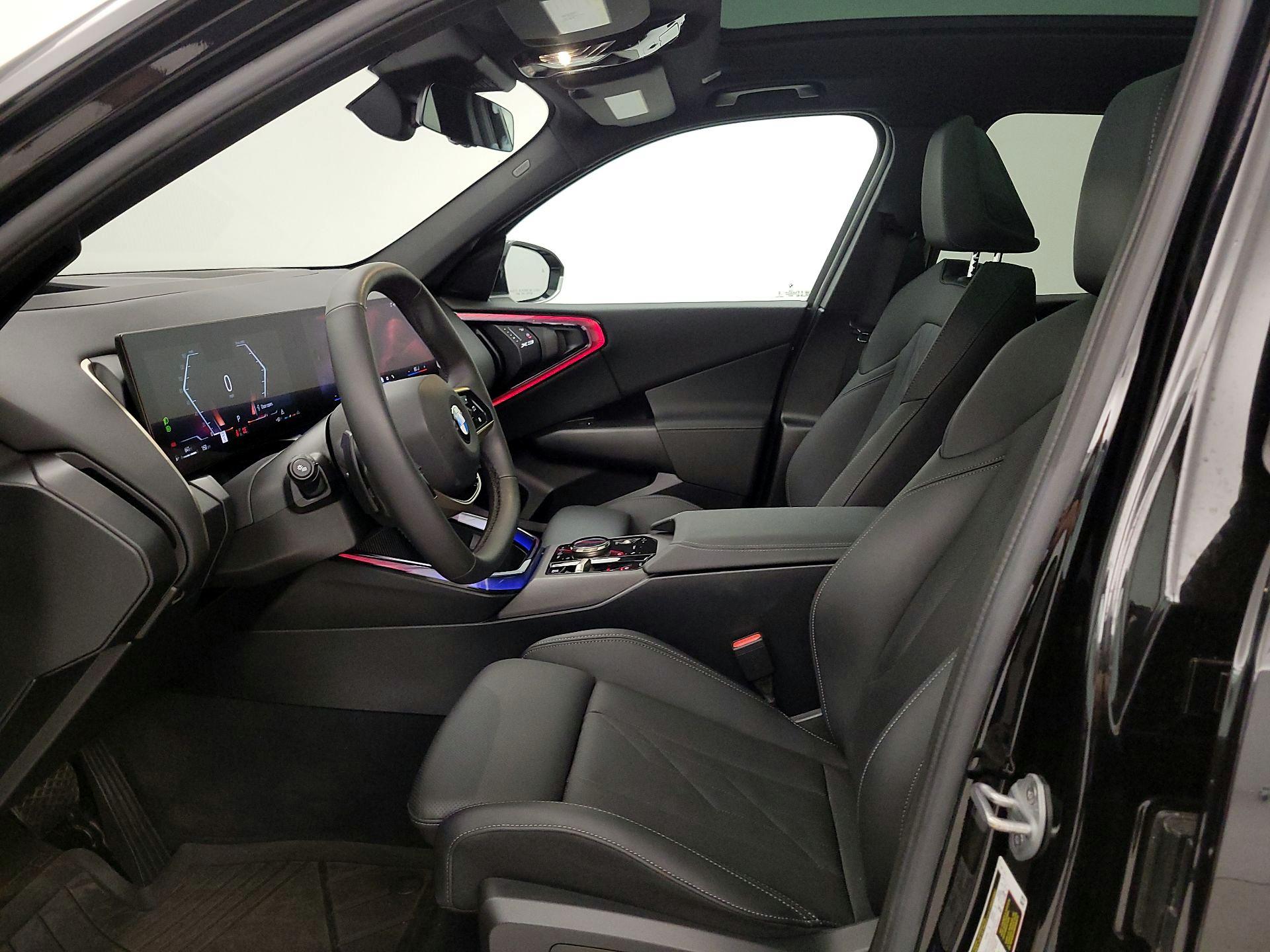 Thumbnail: 2025 BMW X3 - 11
