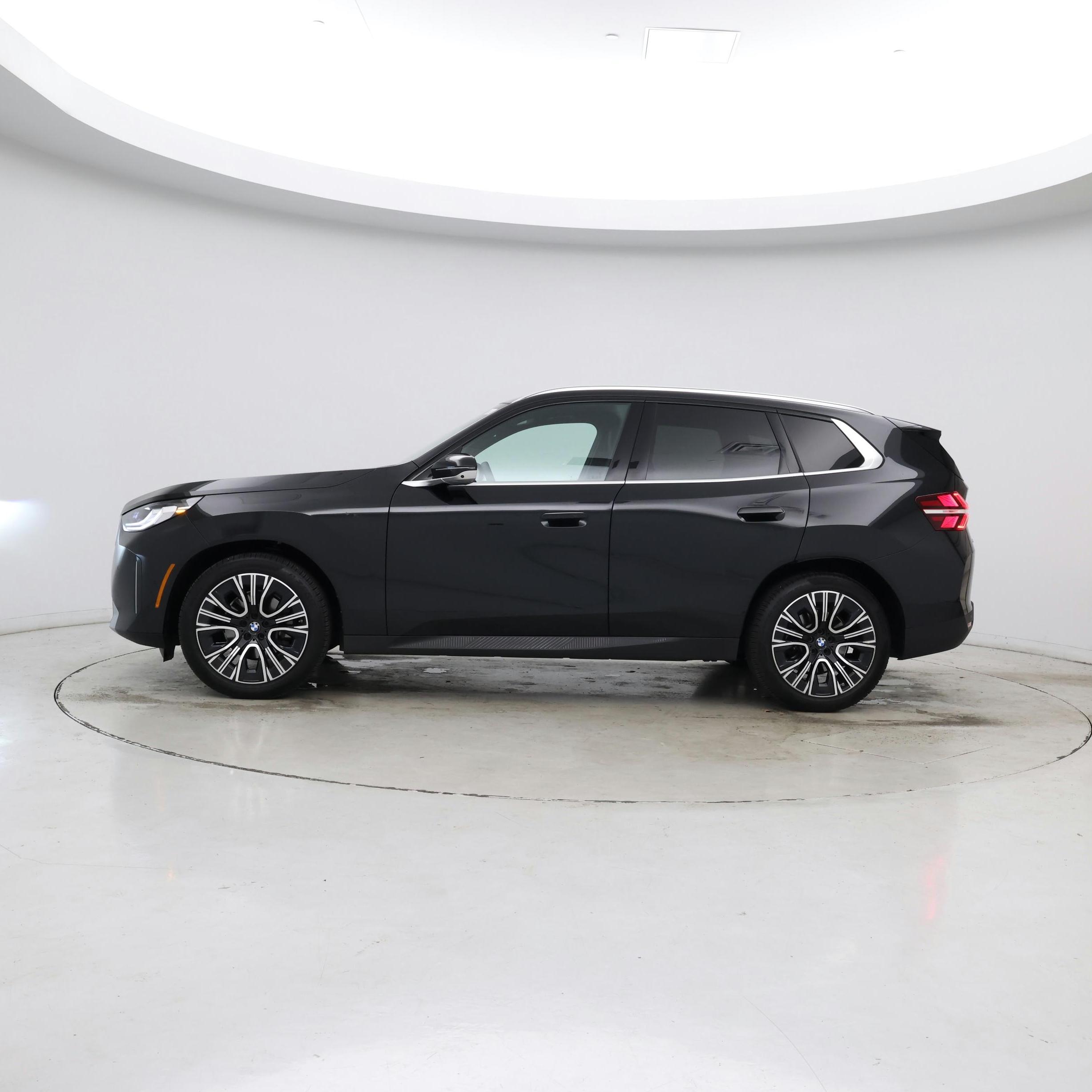 Thumbnail: 2025 BMW X3 - 3