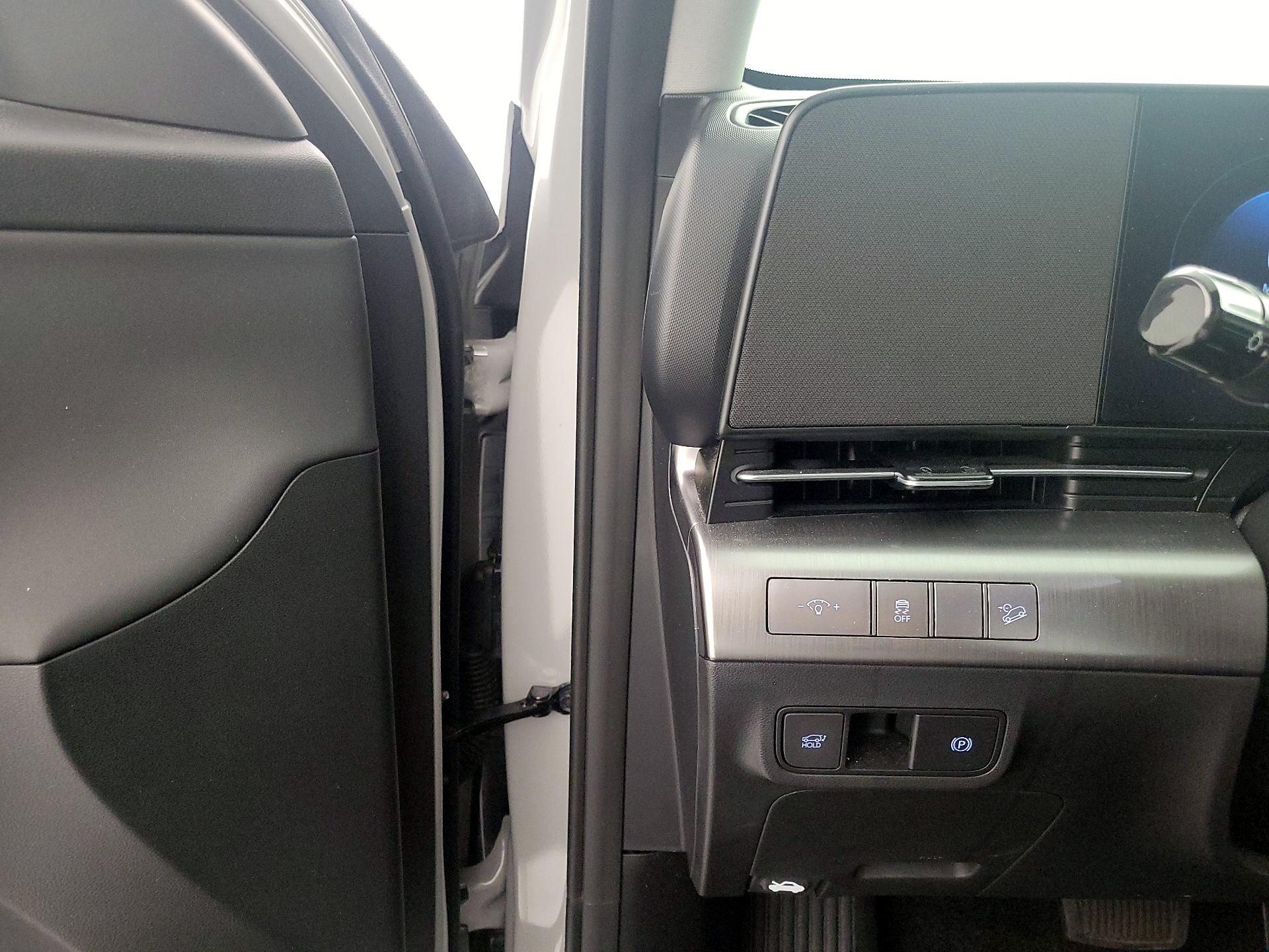 Thumbnail: 2025 Hyundai Kona - 13