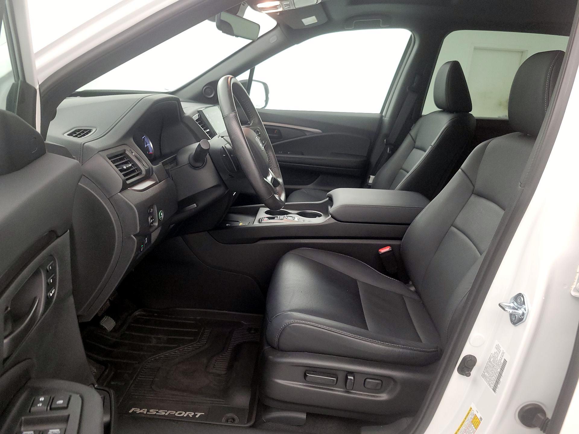 Thumbnail: 2025 Honda Passport - 11