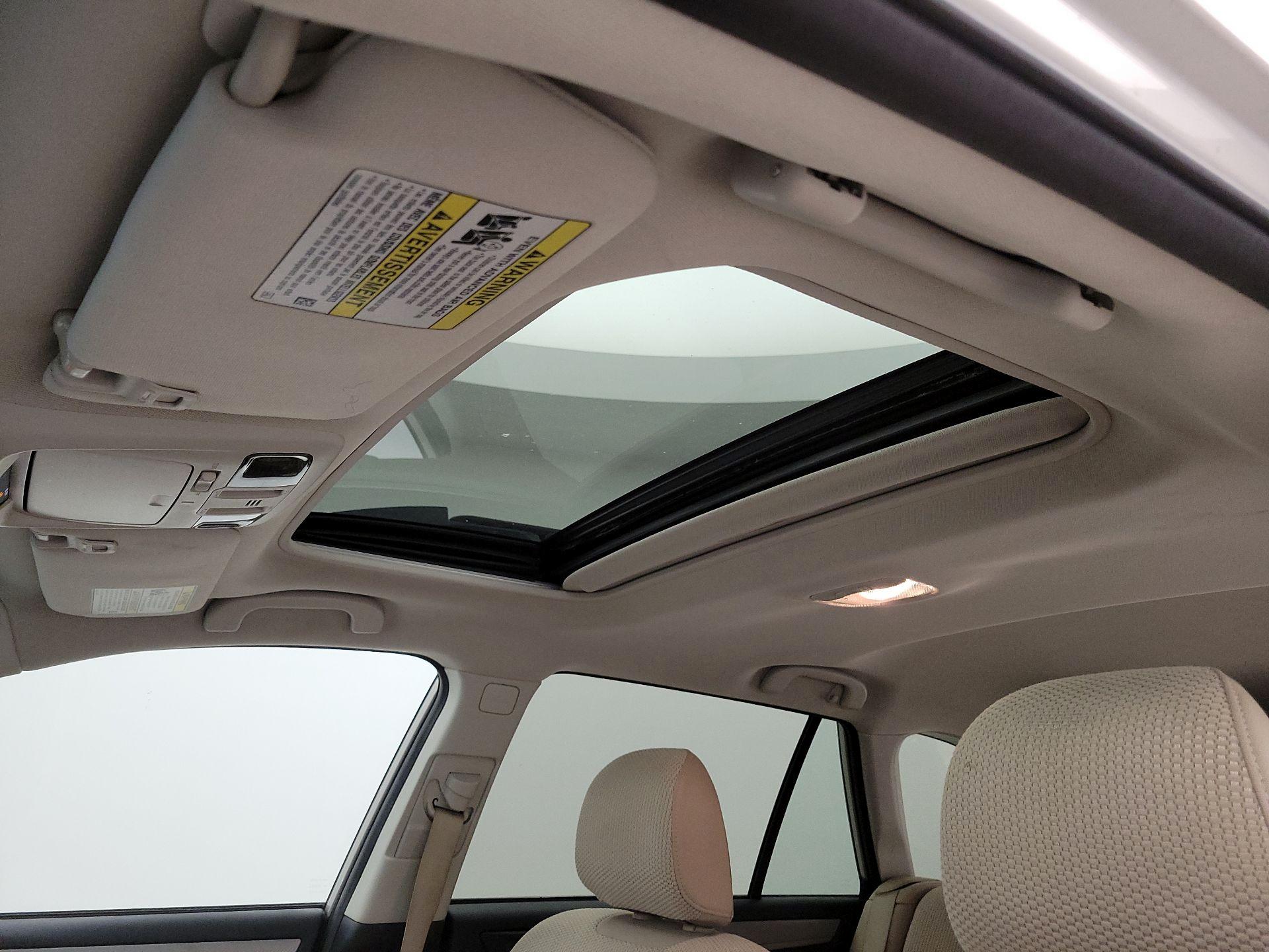 Thumbnail: 2015 Subaru Outback - 19