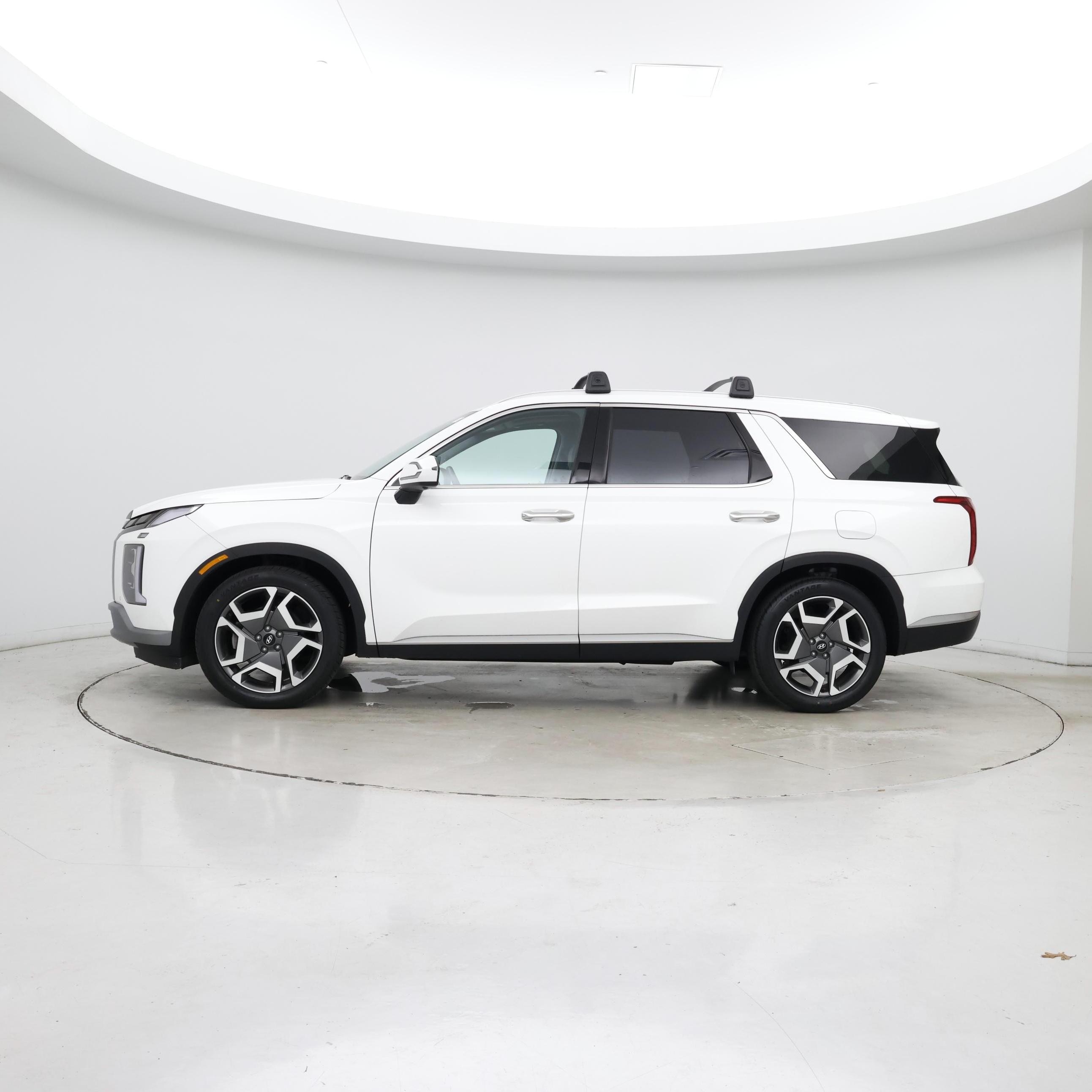 Thumbnail: 2023 Hyundai Palisade - 3