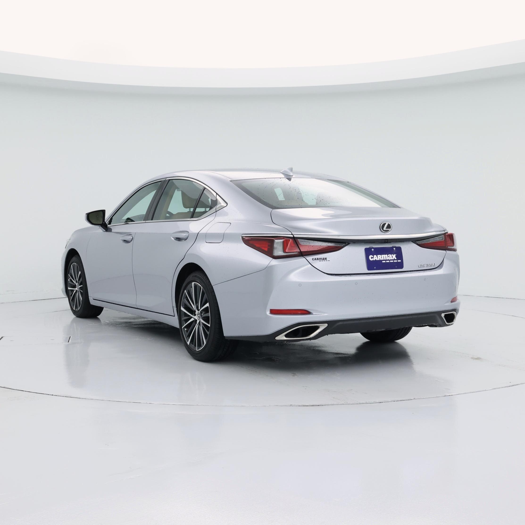 Thumbnail: 2025 Lexus ES - 2