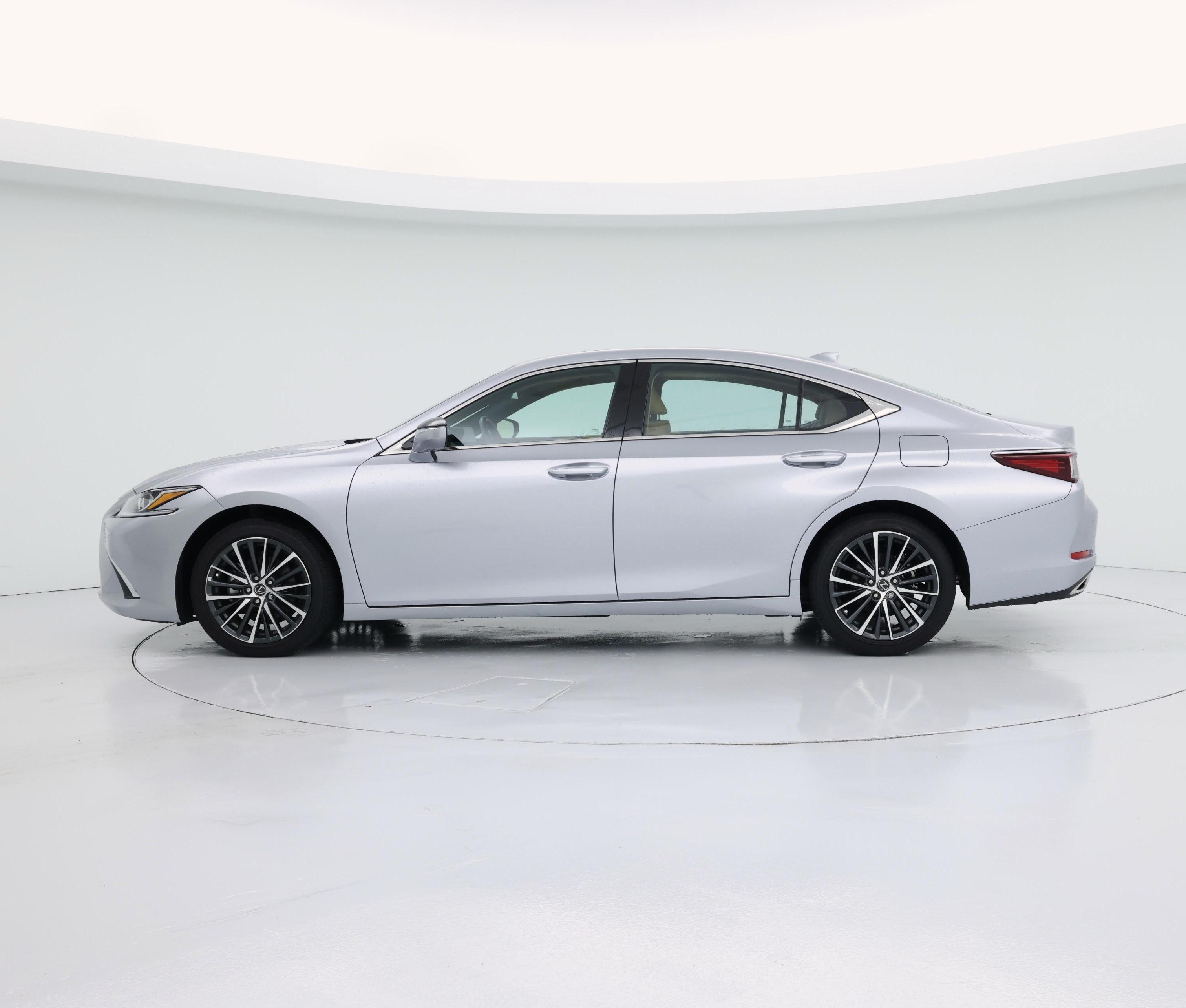 Thumbnail: 2025 Lexus ES - 3