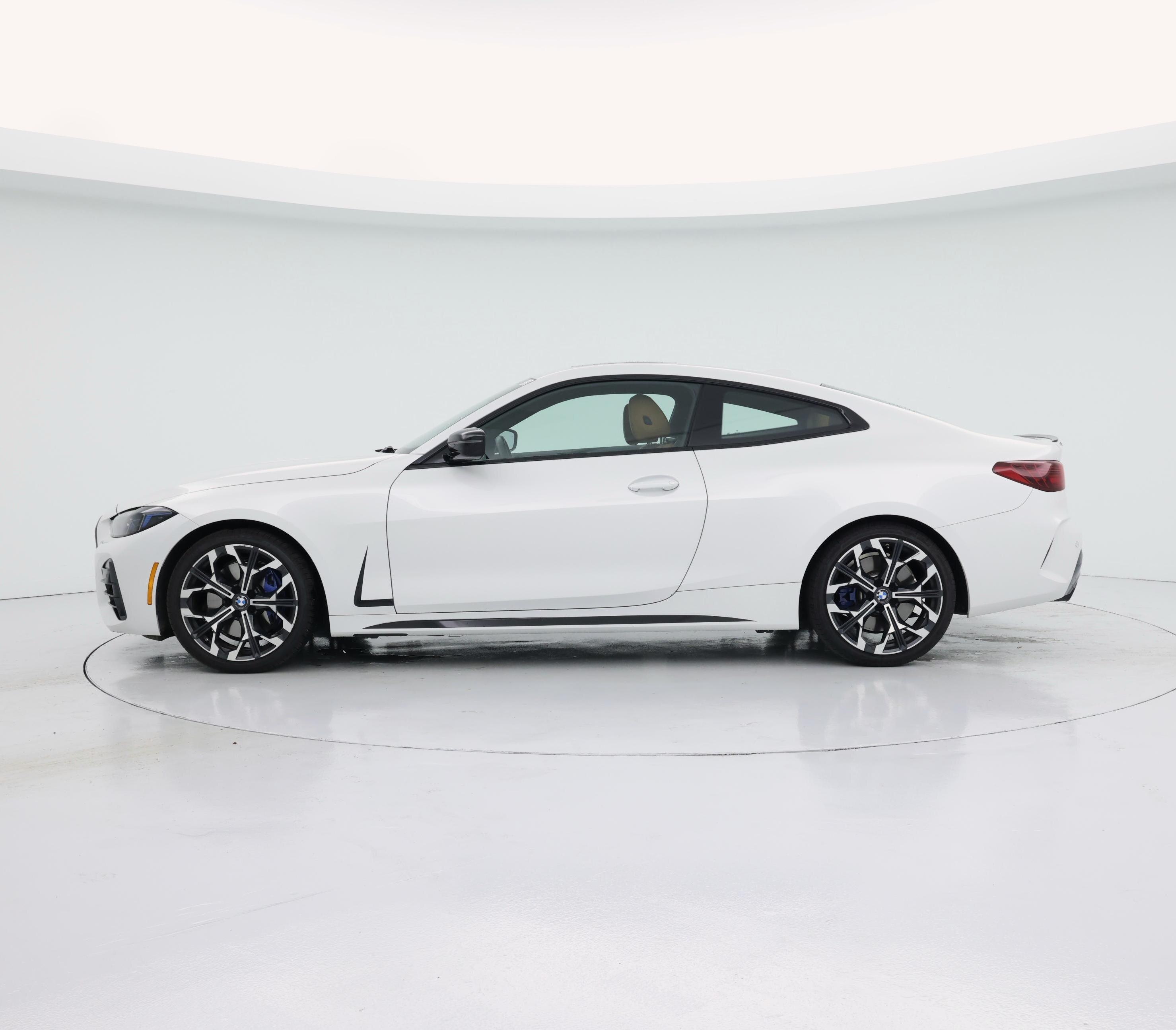 Thumbnail: 2025 BMW 4 Series - 3