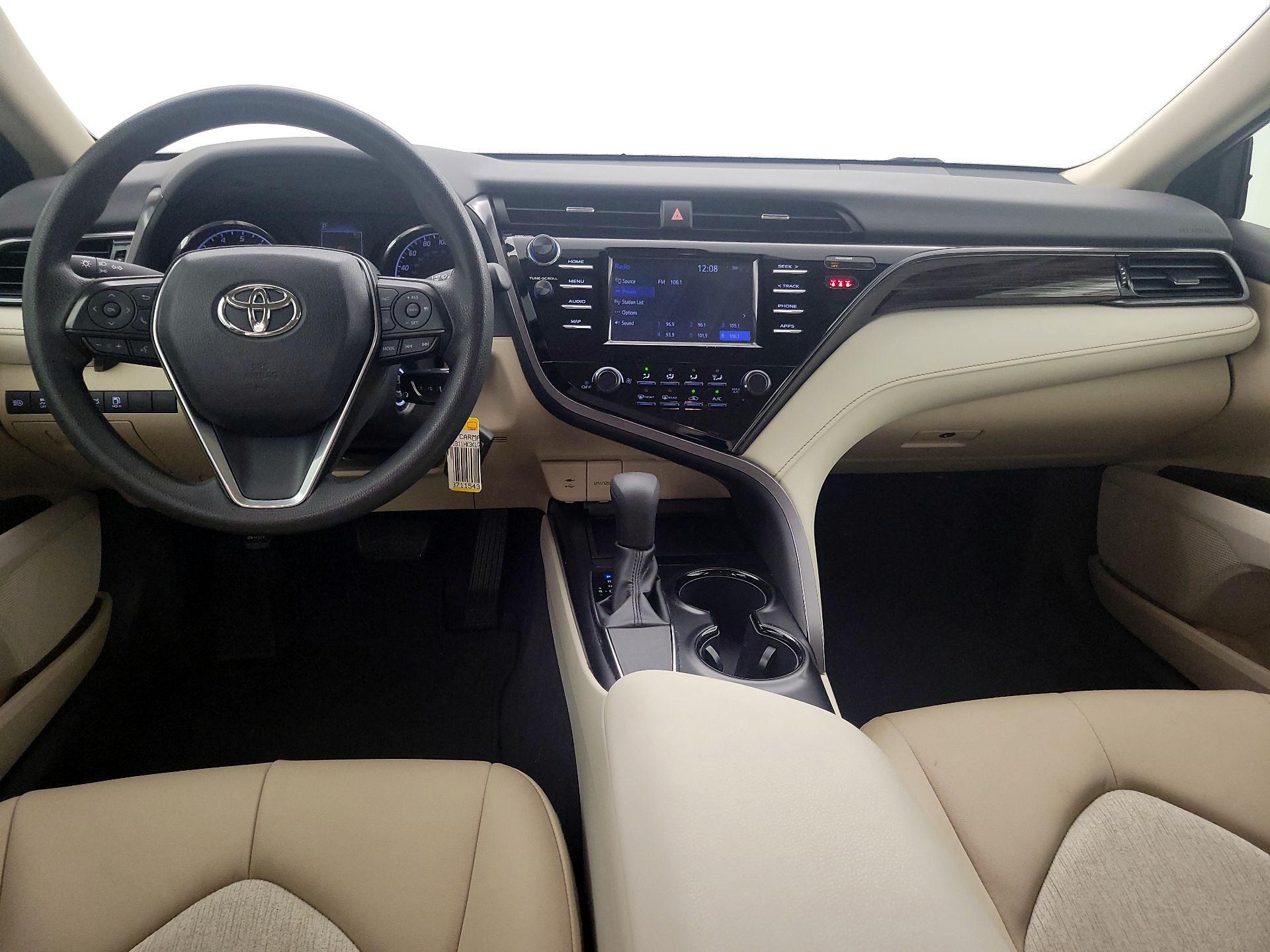 Thumbnail: 2019 Toyota Camry - 9