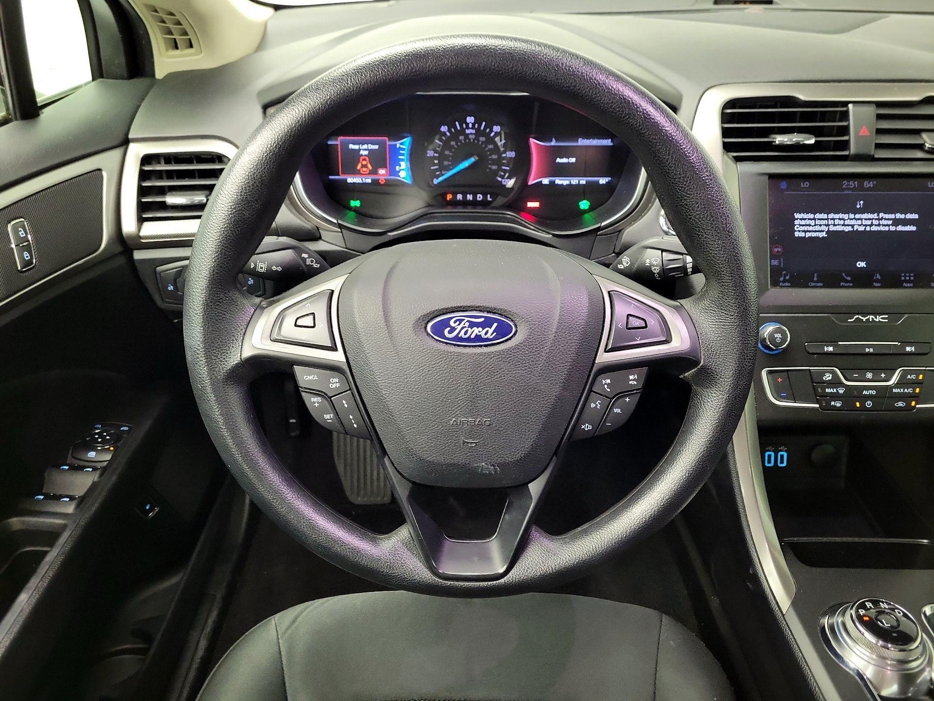 Thumbnail: 2019 Ford Fusion - 10