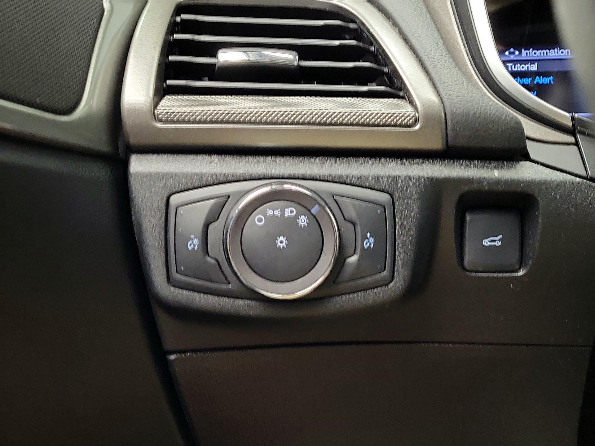 Thumbnail: 2019 Ford Fusion - 13