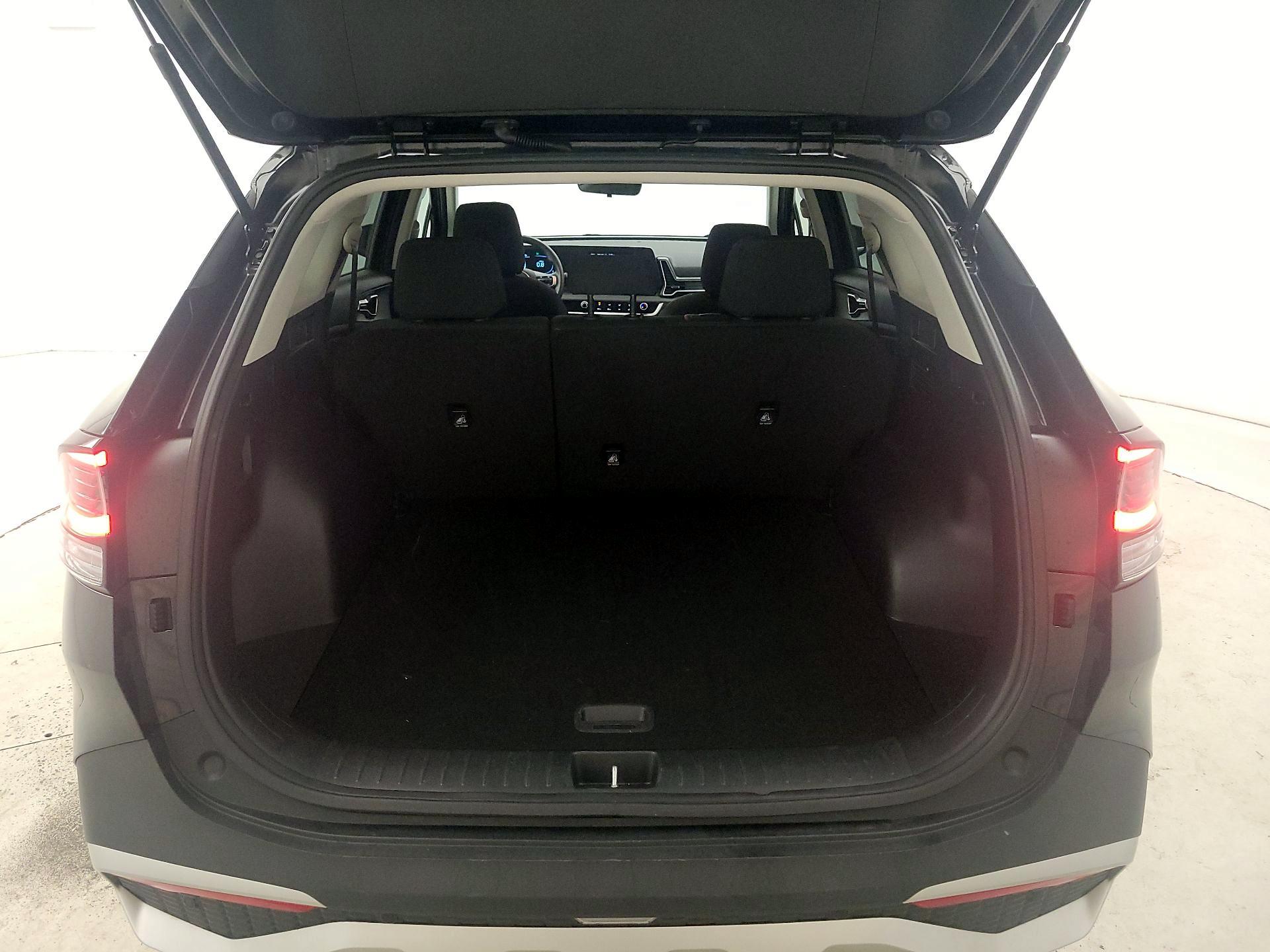 Thumbnail: 2025 Kia Sportage - 20