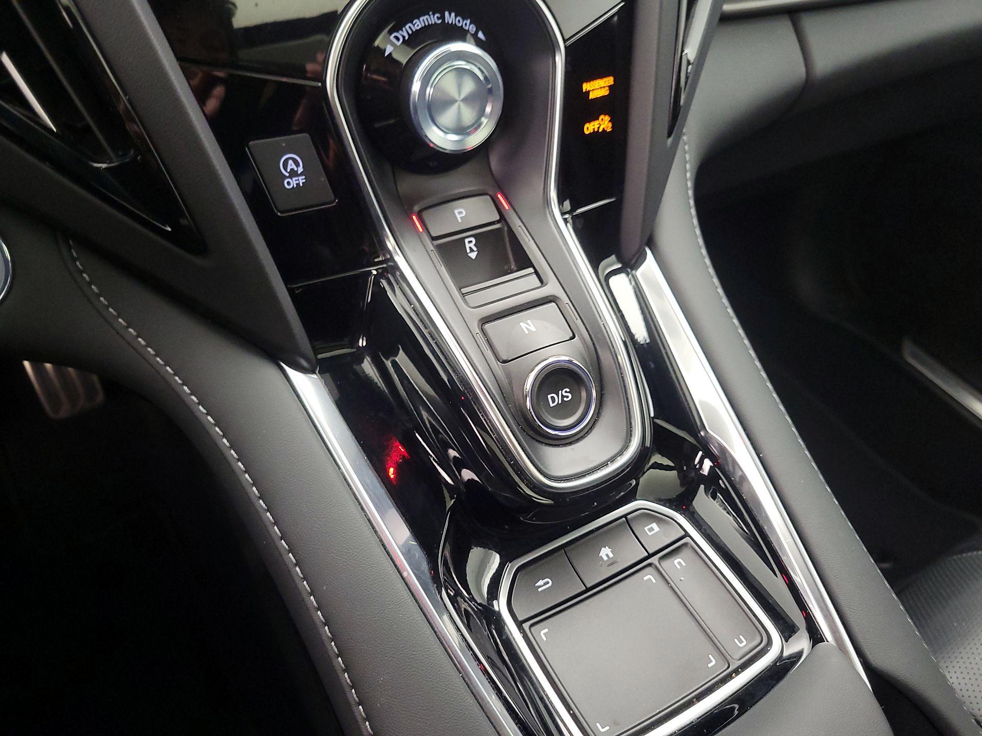 Thumbnail: 2021 Acura RDX - 17