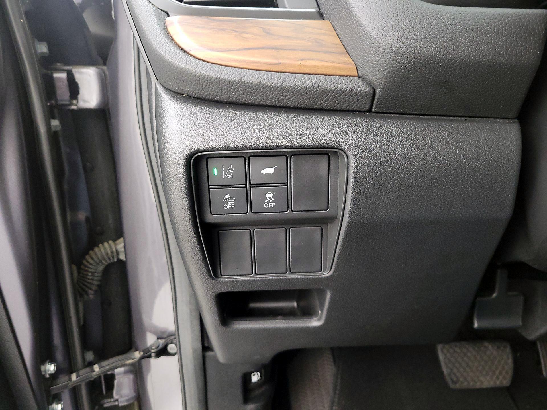 Thumbnail: 2018 Honda CR-V - 13