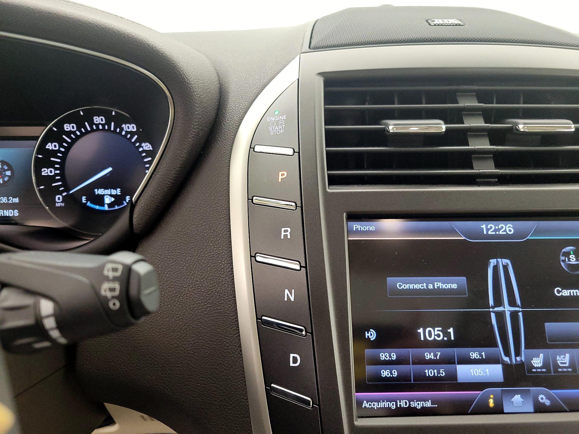 Thumbnail: 2015 Lincoln MKC - 18