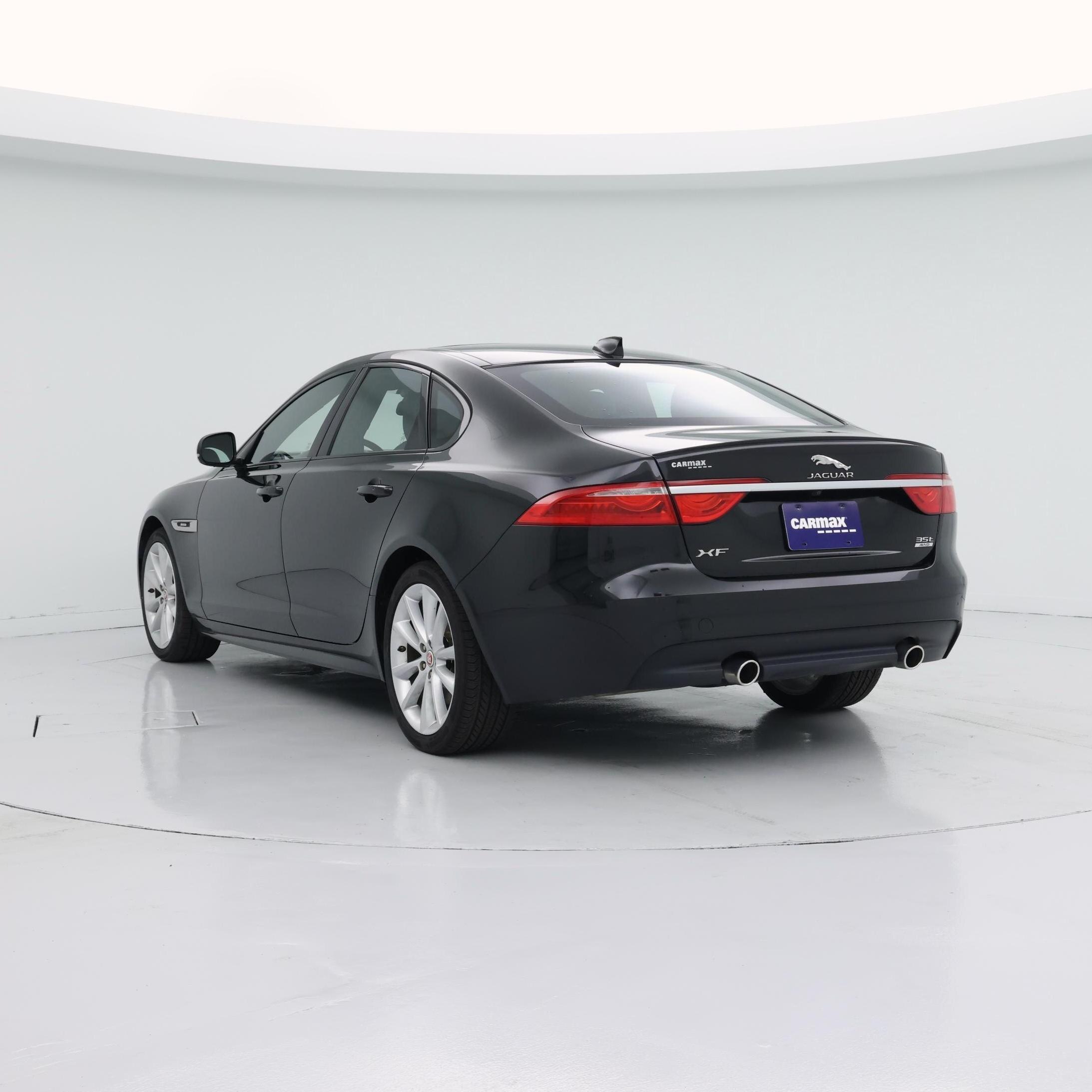Thumbnail: 2016 Jaguar XF - 2