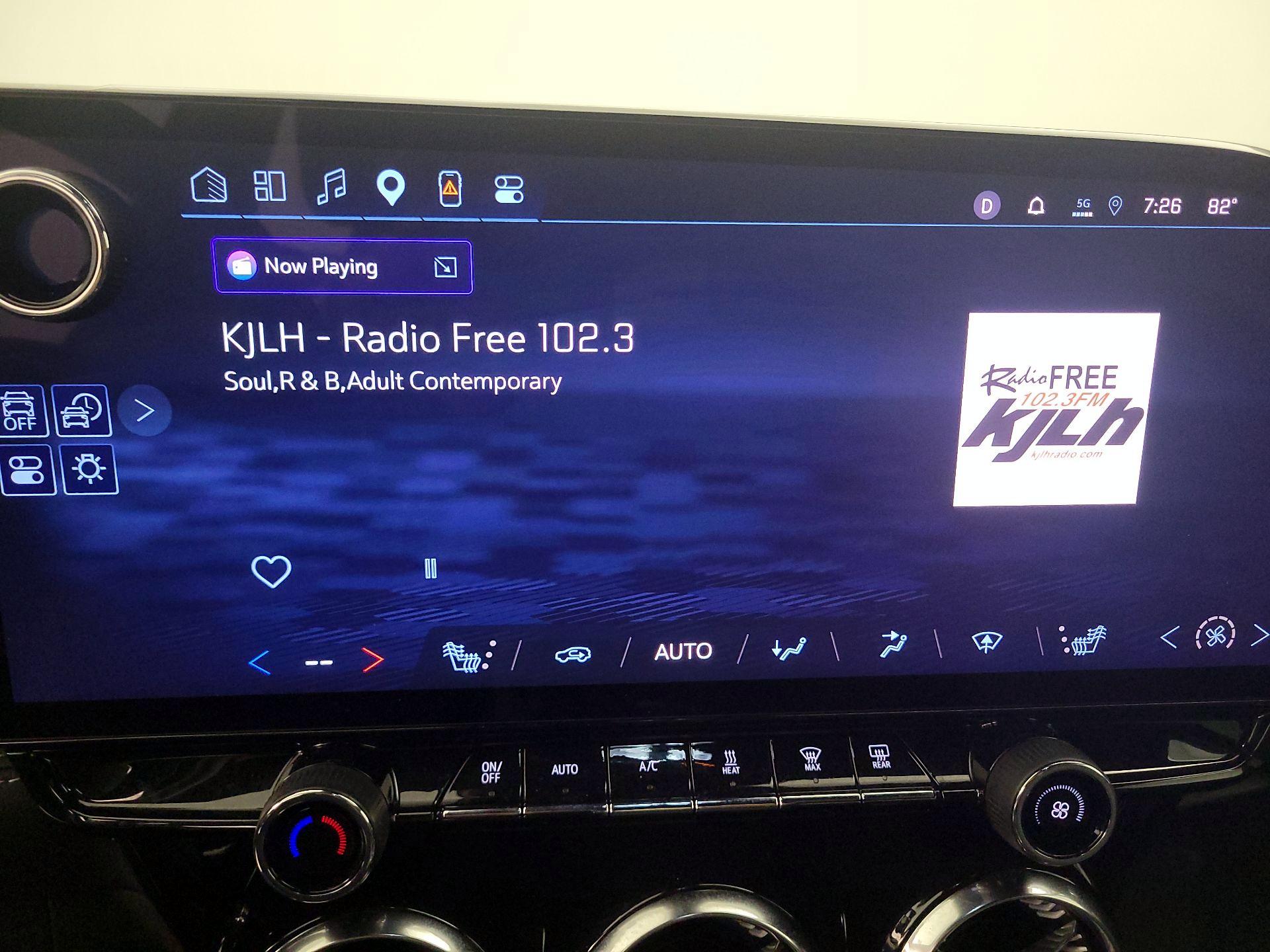 Thumbnail: 2025 Chevrolet Blazer EV - 16