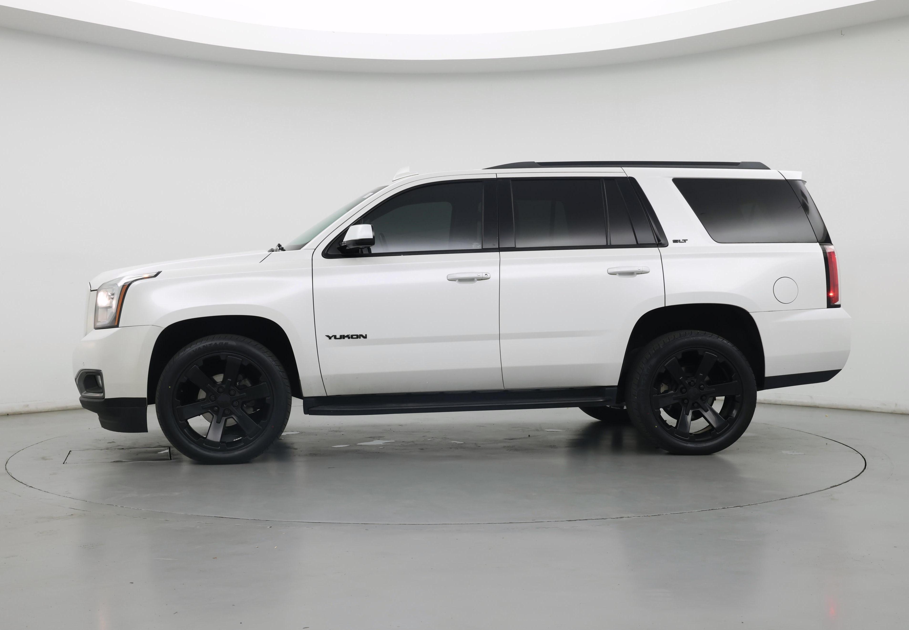 Thumbnail: 2019 GMC Yukon - 3