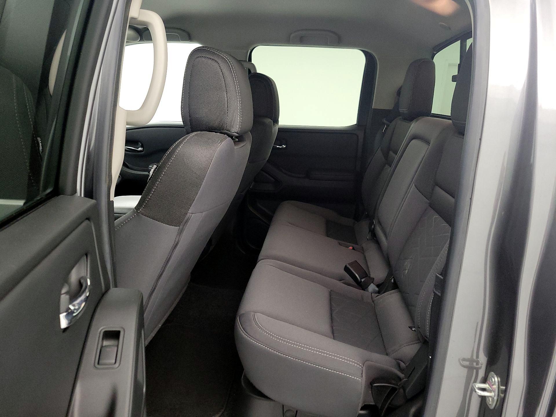 Thumbnail: 2025 Nissan Frontier - 19