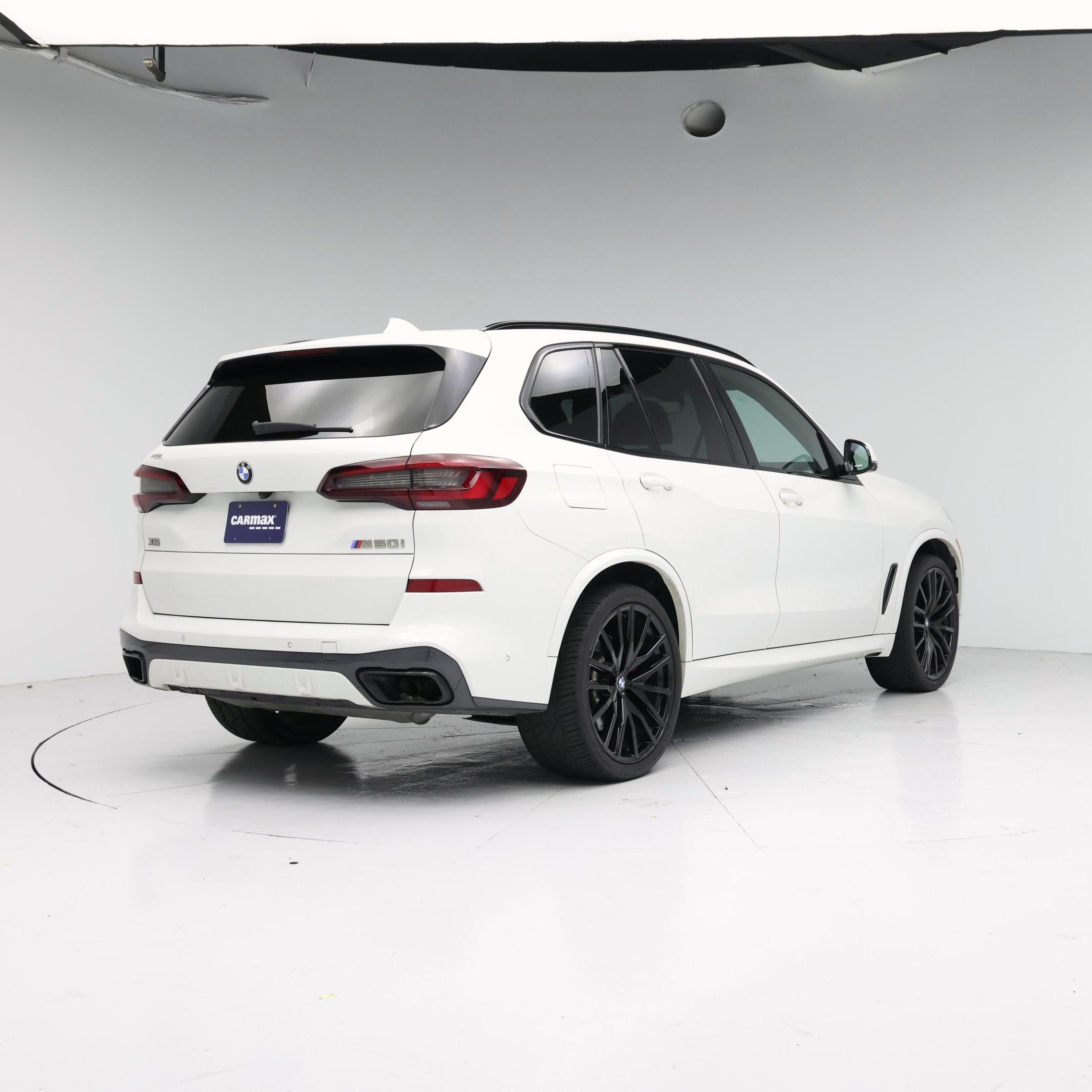 Thumbnail: 2022 BMW X5 - 8