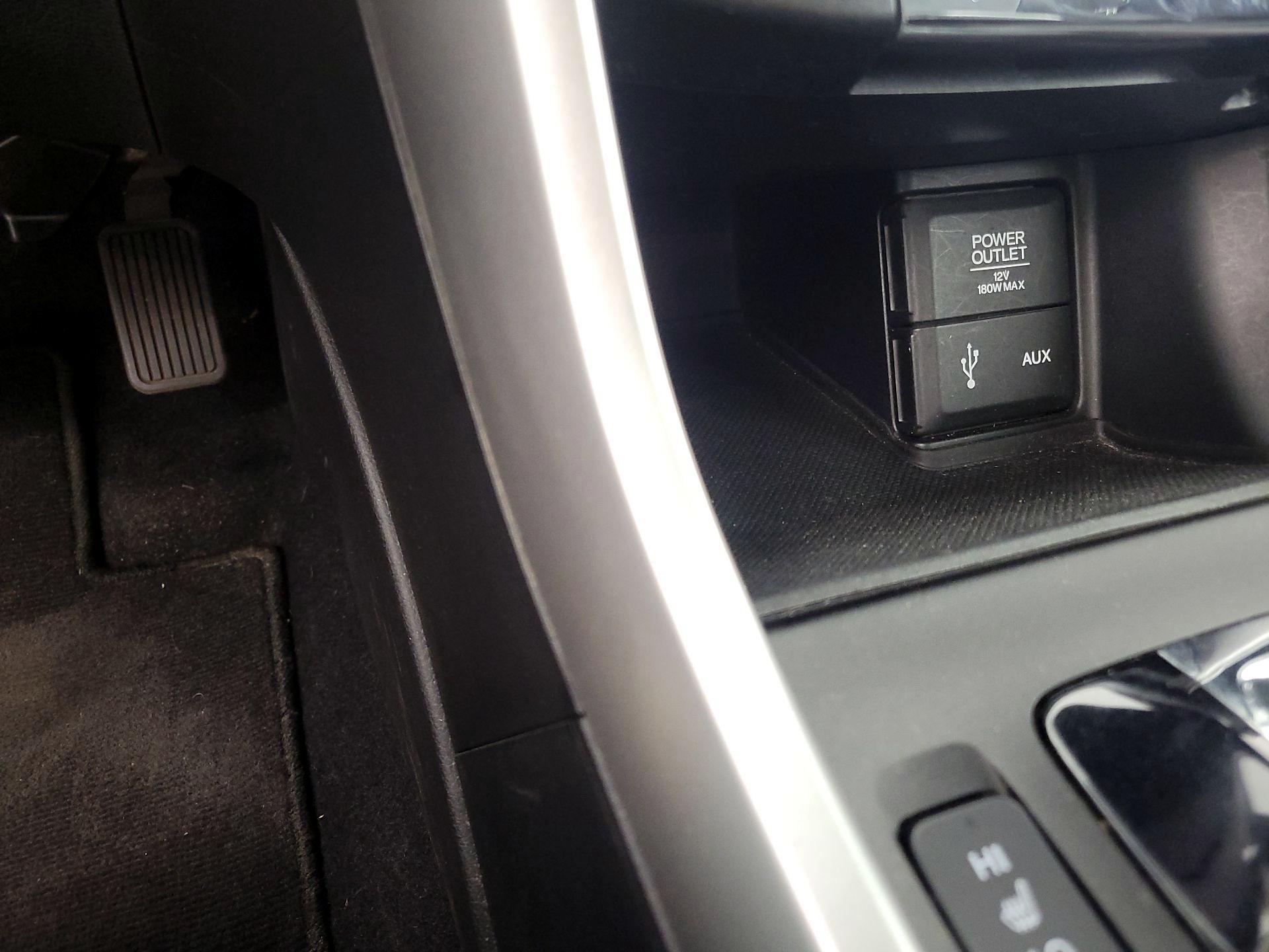 Thumbnail: 2014 Honda Accord - 18