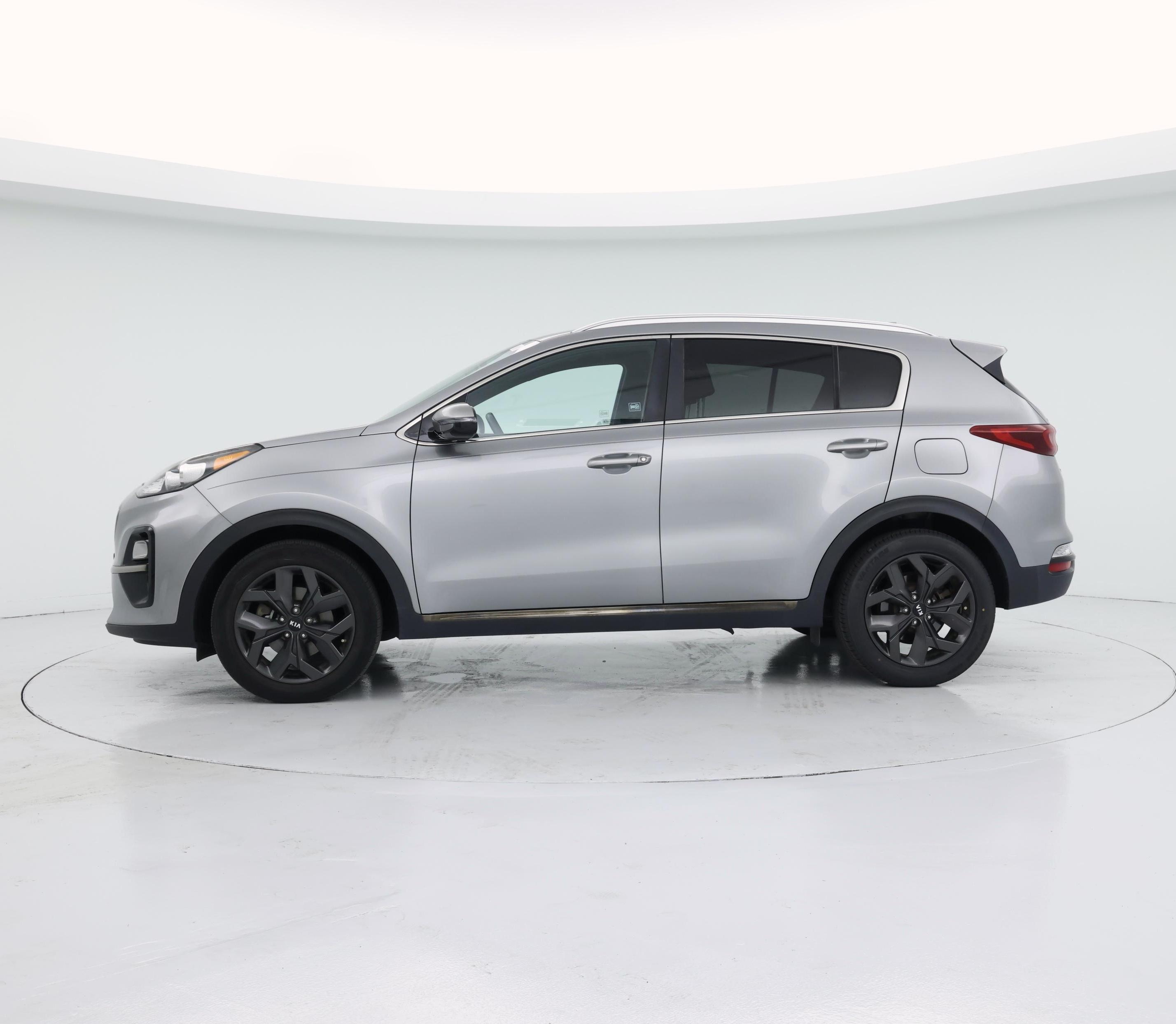 Thumbnail: 2020 Kia Sportage - 3