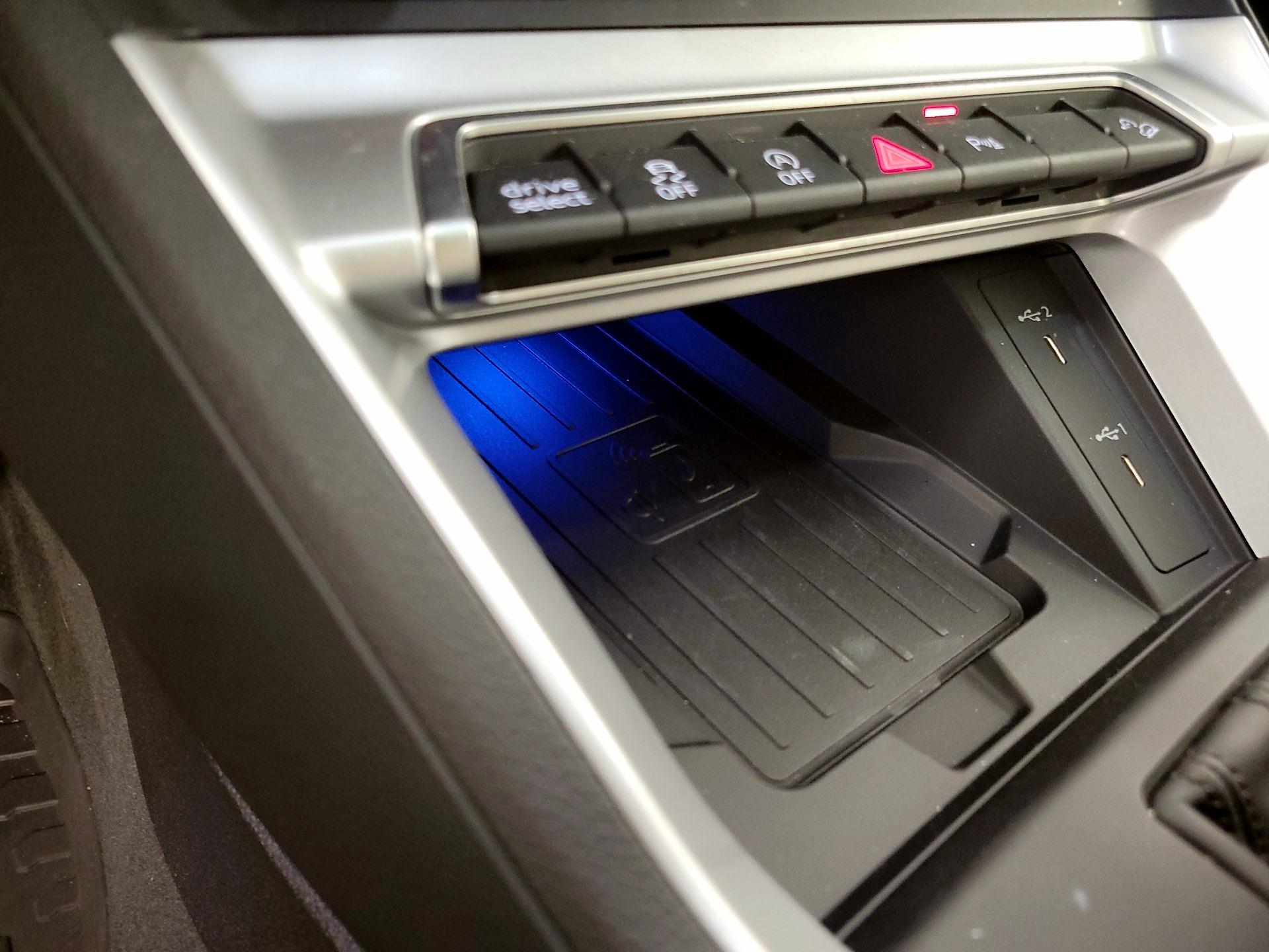 Thumbnail: 2025 Audi Q3 - 19