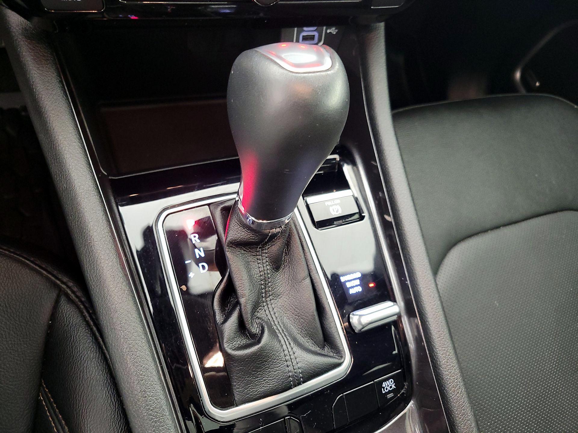 Thumbnail: 2023 Jeep Compass - 17