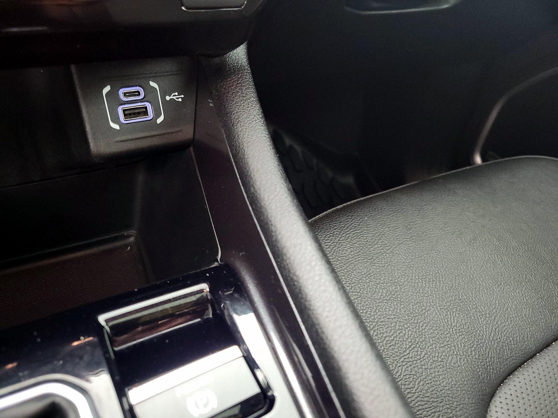 Thumbnail: 2023 Jeep Compass - 18