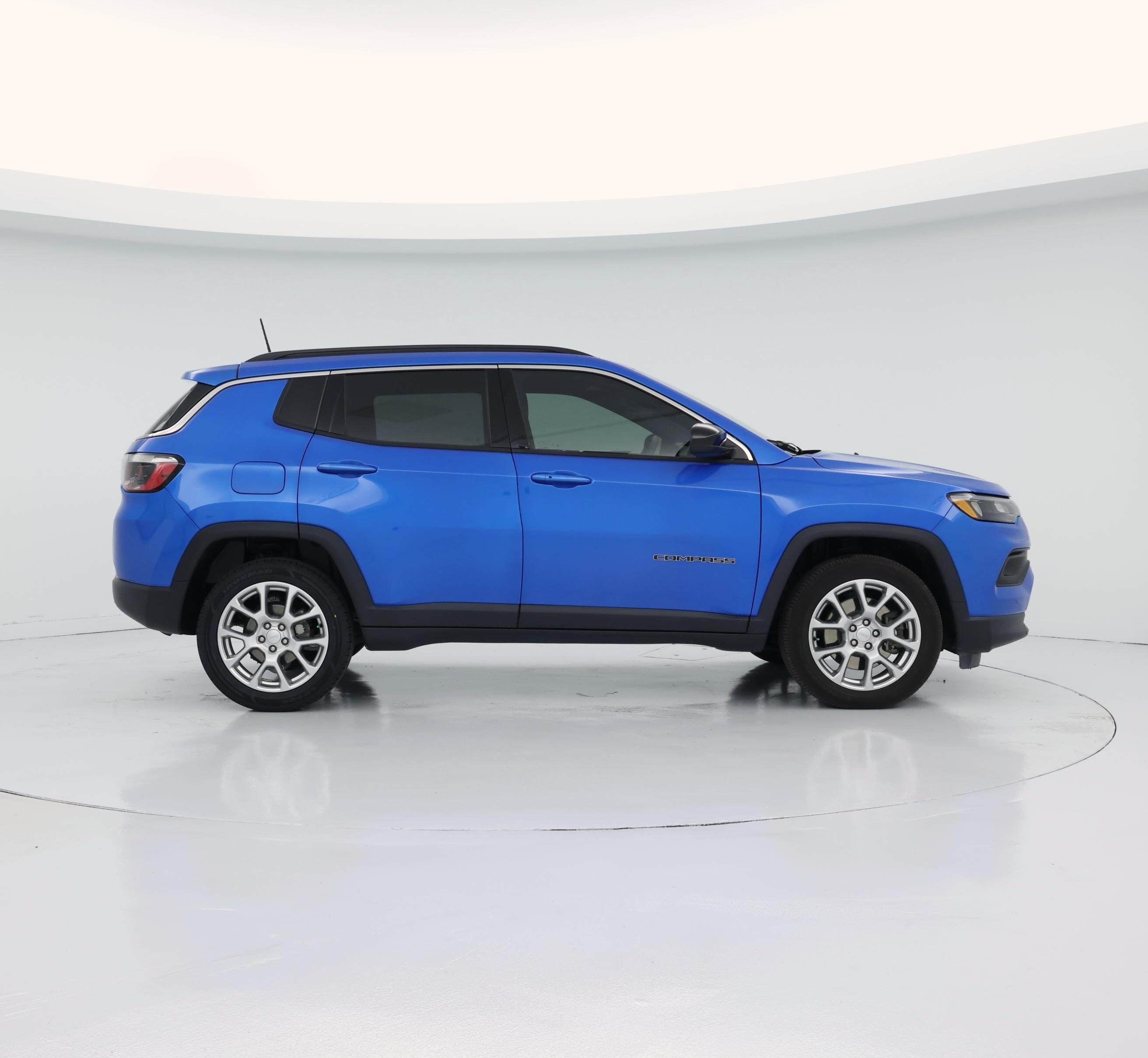 Thumbnail: 2023 Jeep Compass - 7