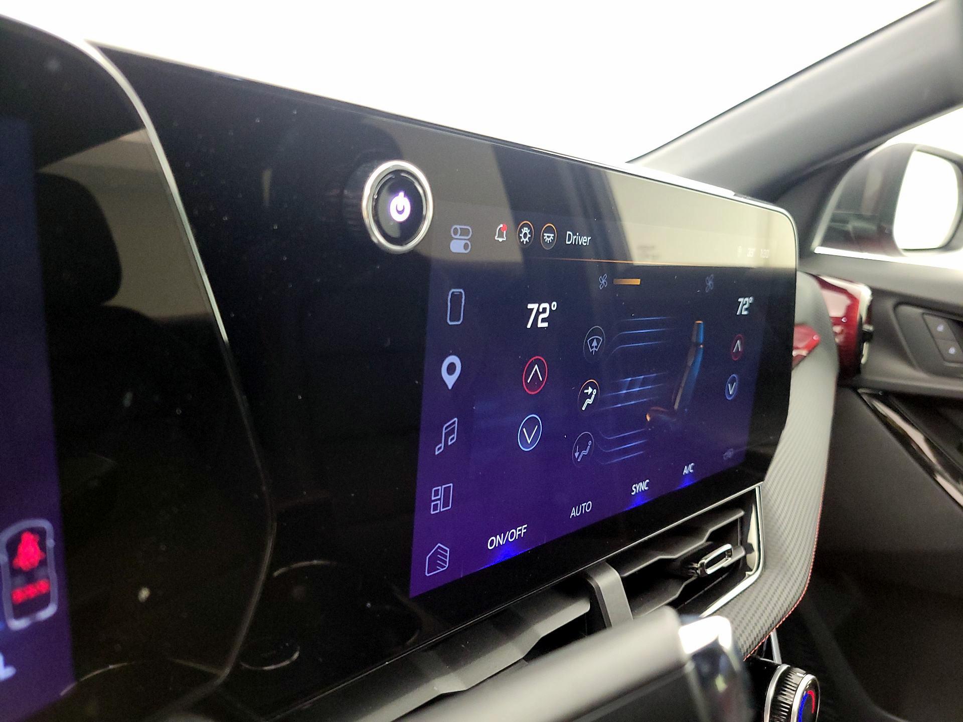 Thumbnail: 2026 Chevrolet Equinox - 17