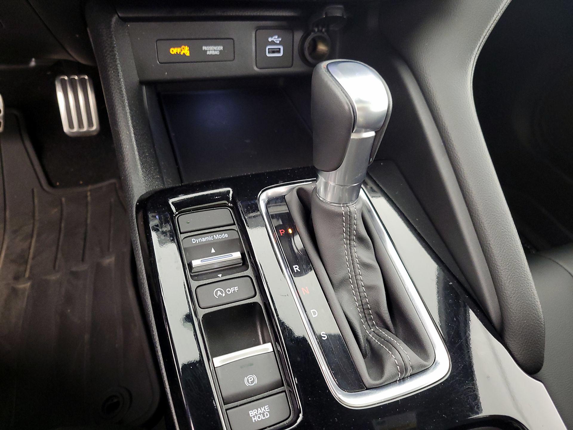 Thumbnail: 2025 Acura Integra - 17