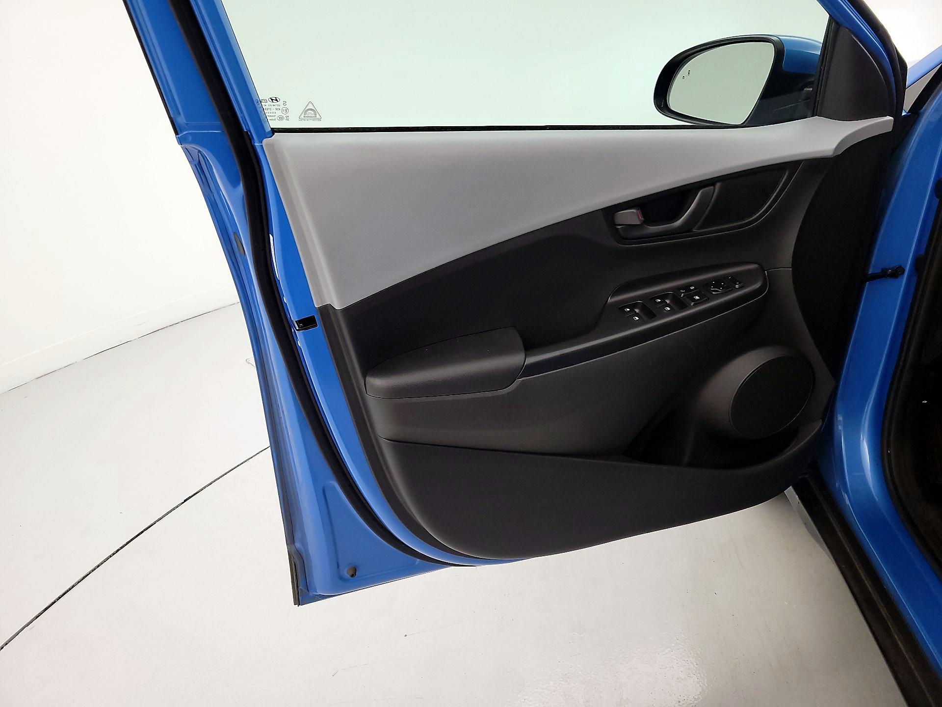 Thumbnail: 2021 Hyundai Kona - 12