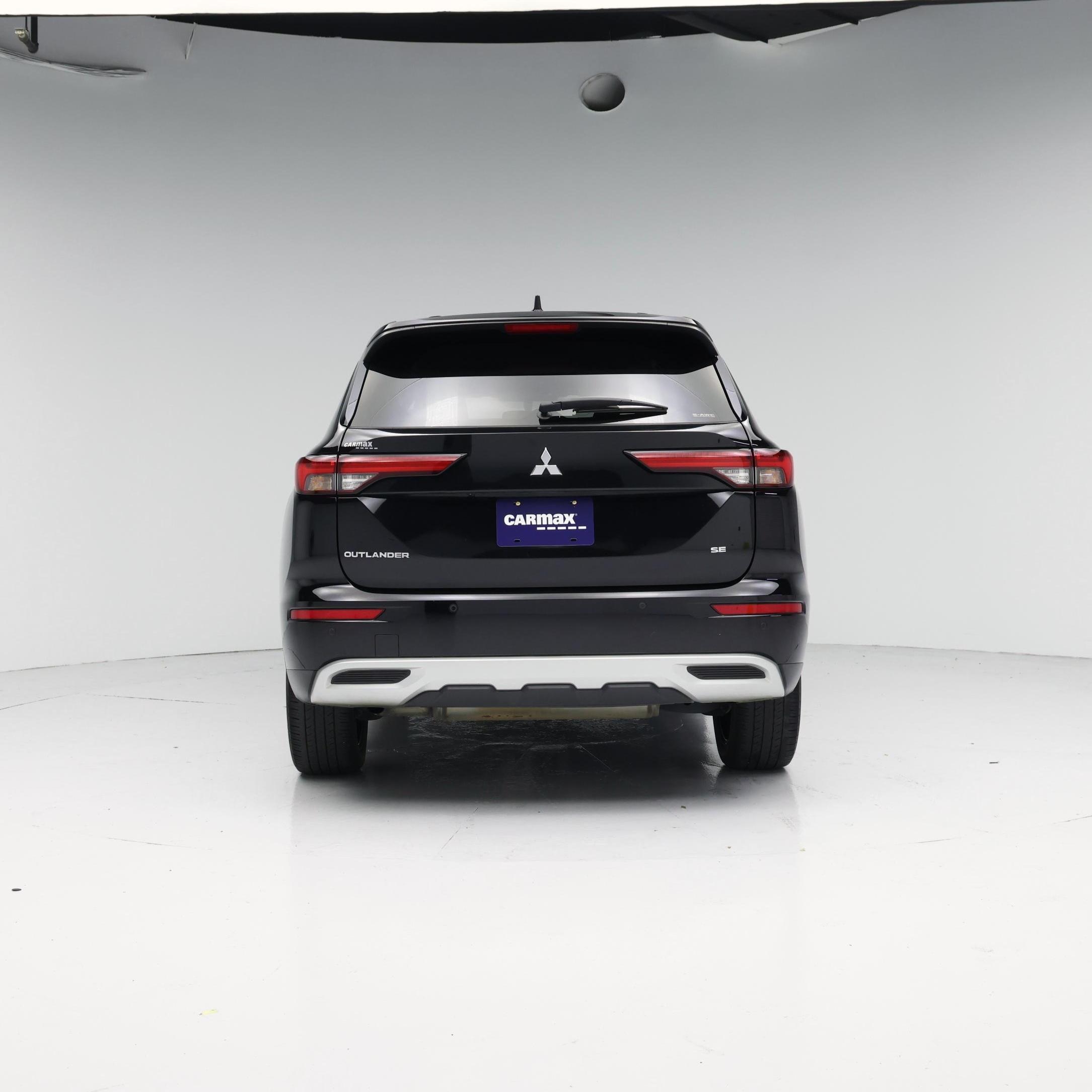 Thumbnail: 2022 Mitsubishi Outlander - 6