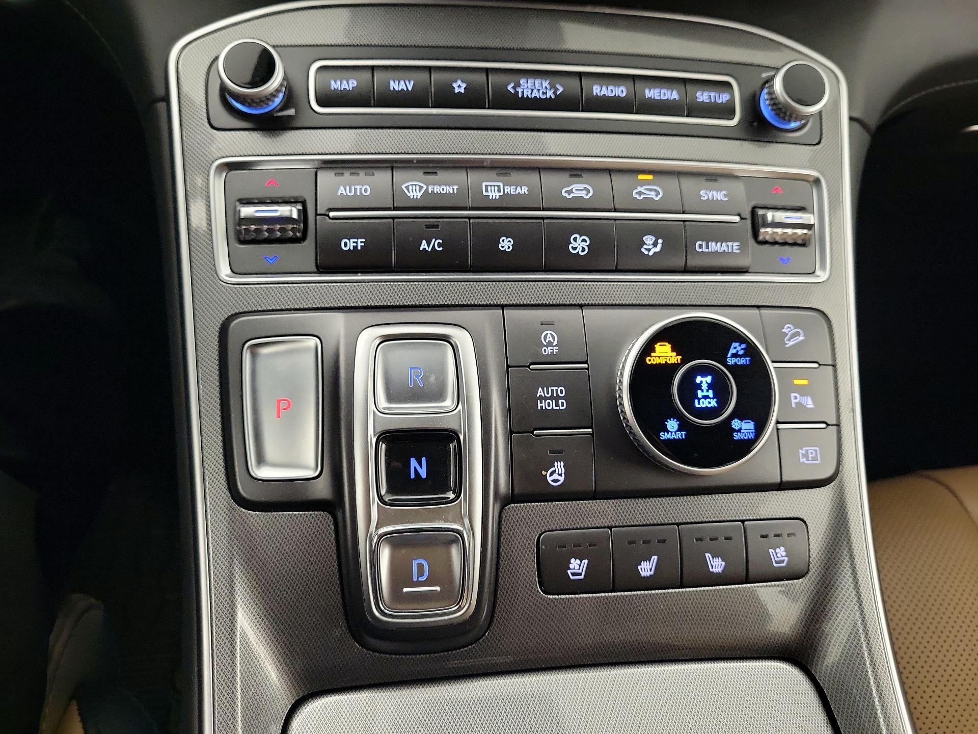 Thumbnail: 2023 Hyundai Santa Fe - 16