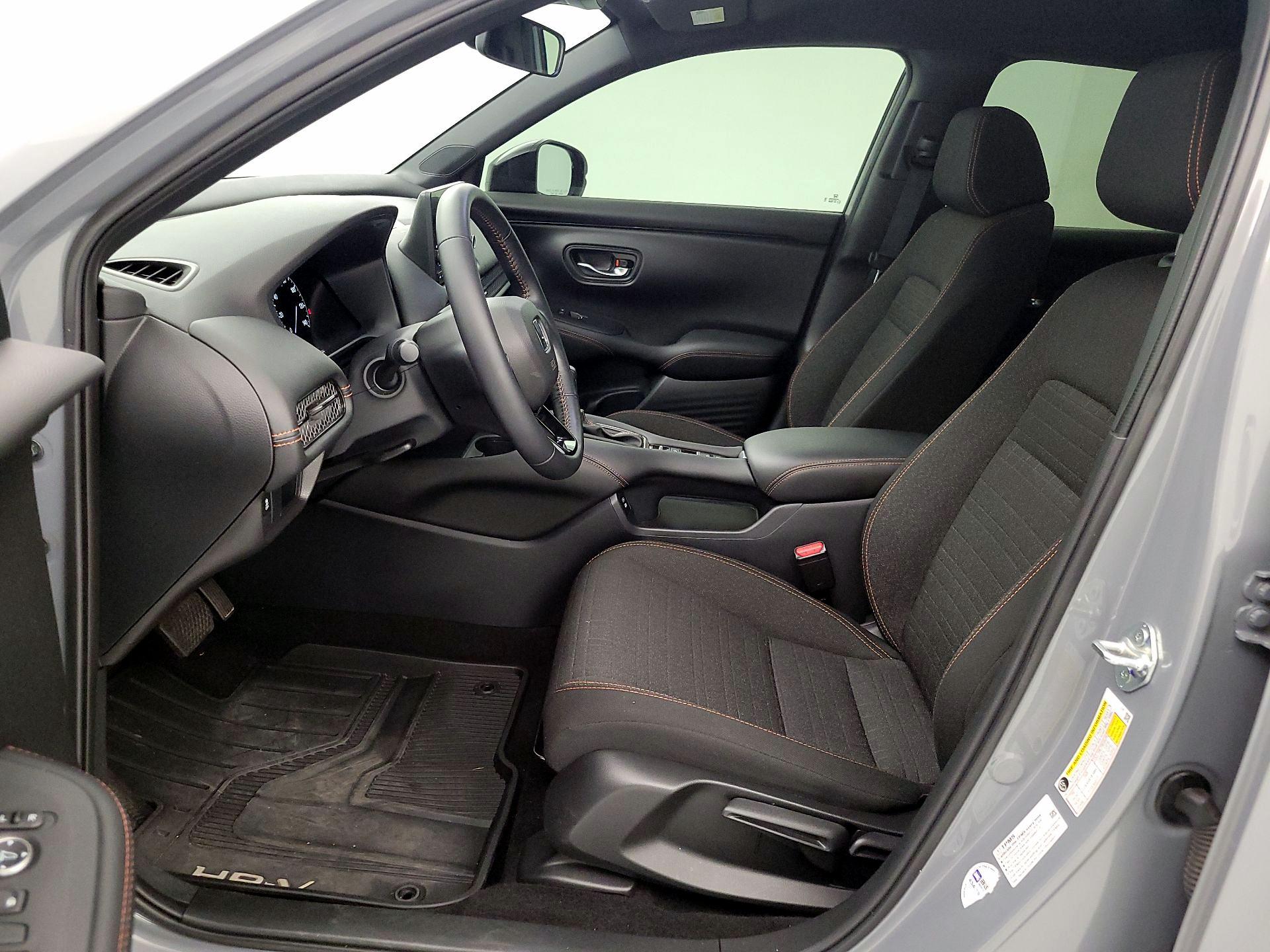 Thumbnail: 2025 Honda HR-V - 11