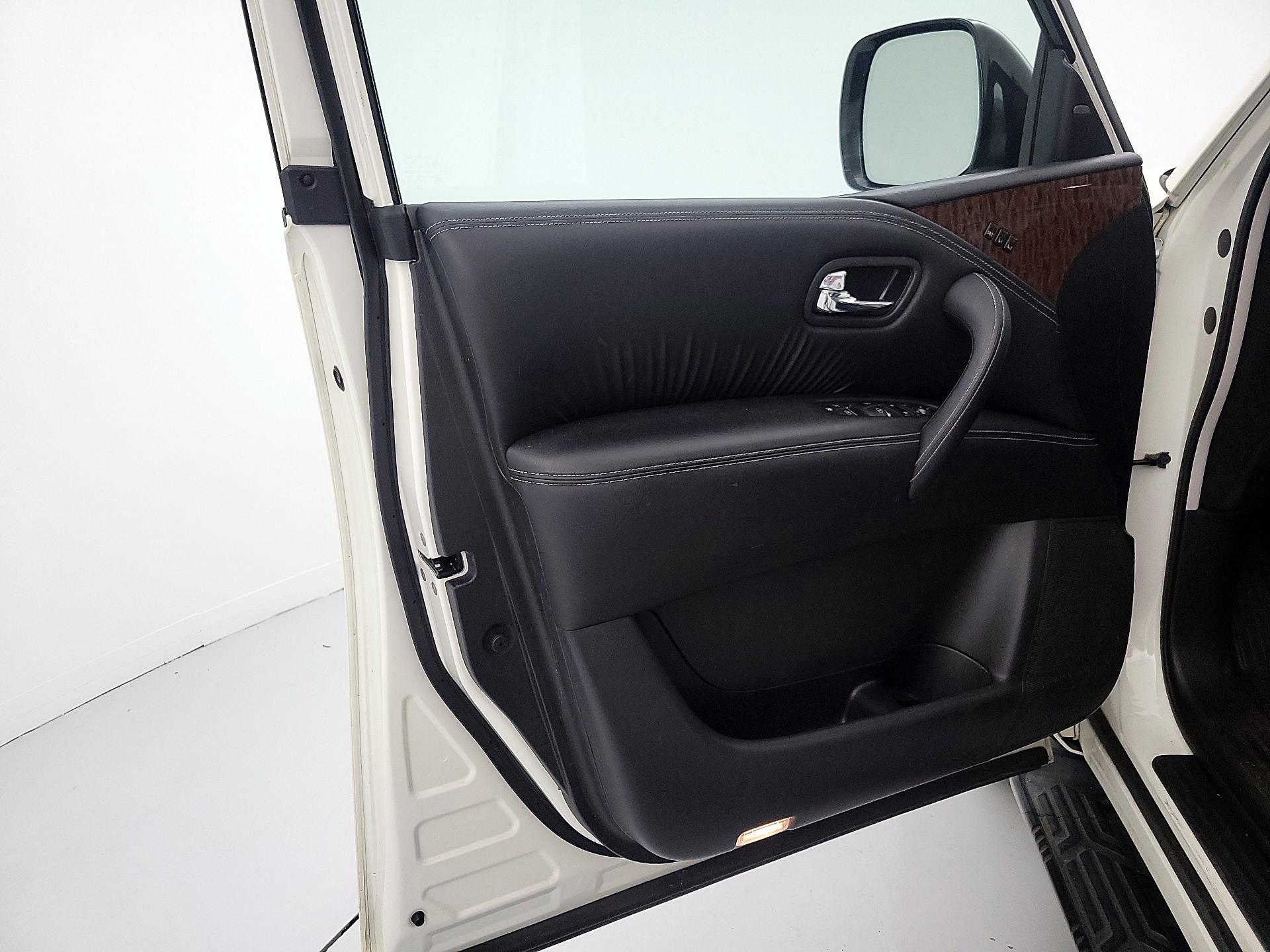 Thumbnail: 2020 Nissan Armada - 12