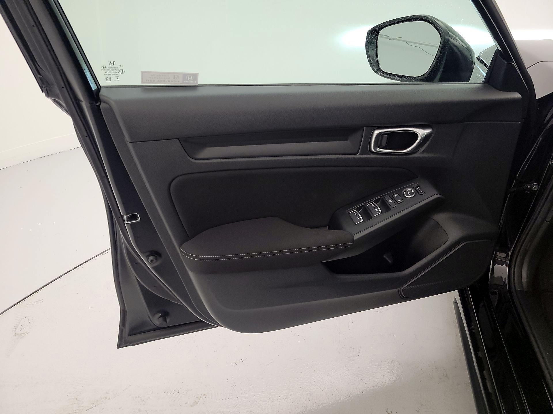 Thumbnail: 2024 Honda Civic - 12