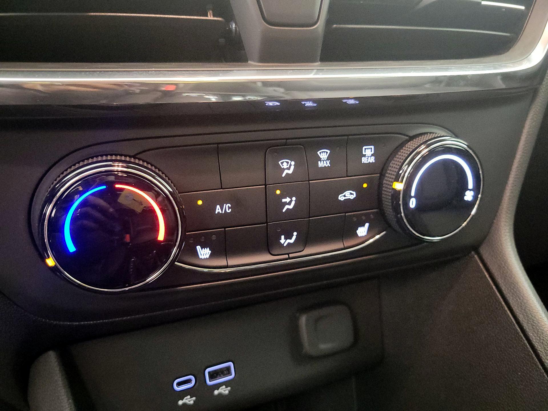 Thumbnail: 2025 Buick Encore GX - 16