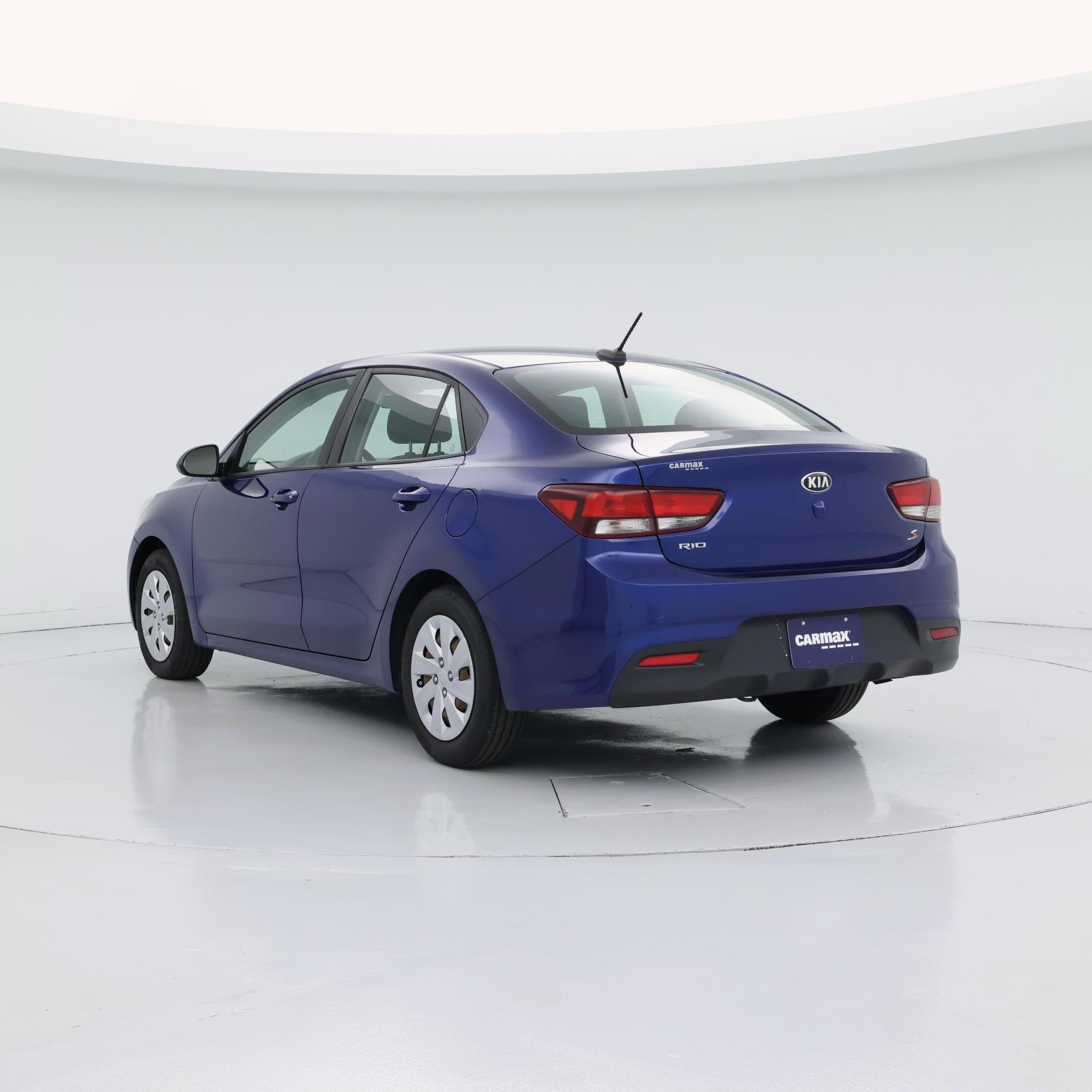 Thumbnail: 2019 Kia Rio - 2