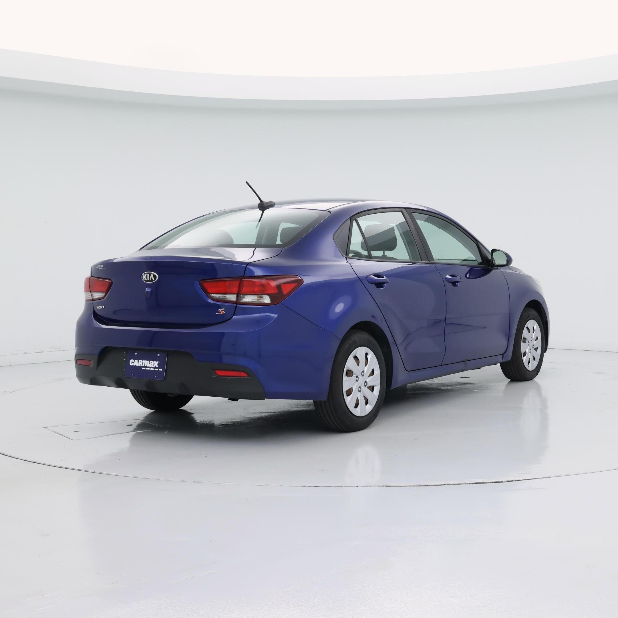 Thumbnail: 2019 Kia Rio - 8