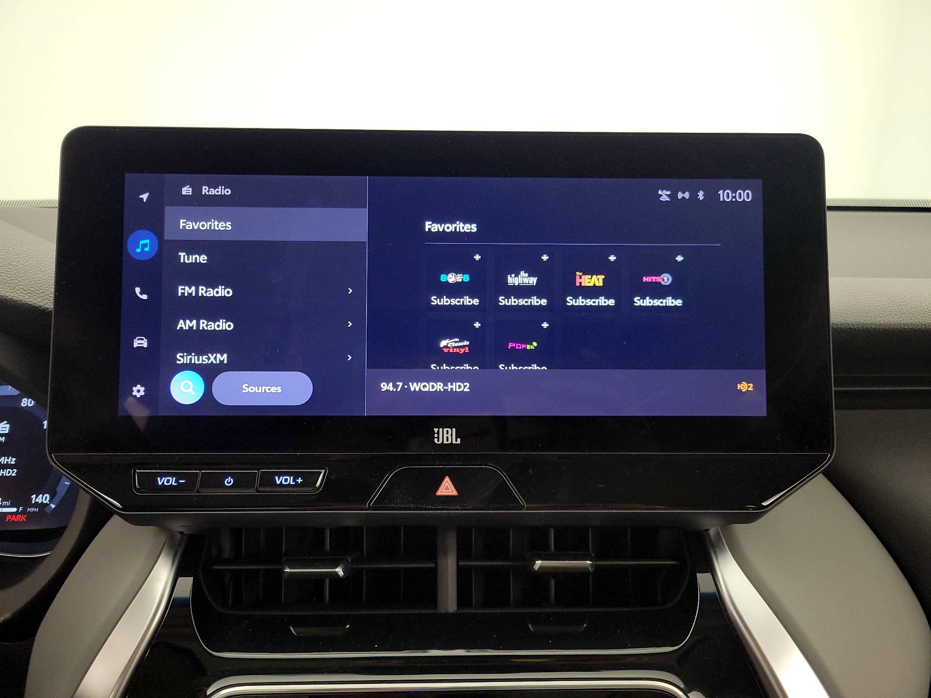 Thumbnail: 2023 Toyota Venza - 15