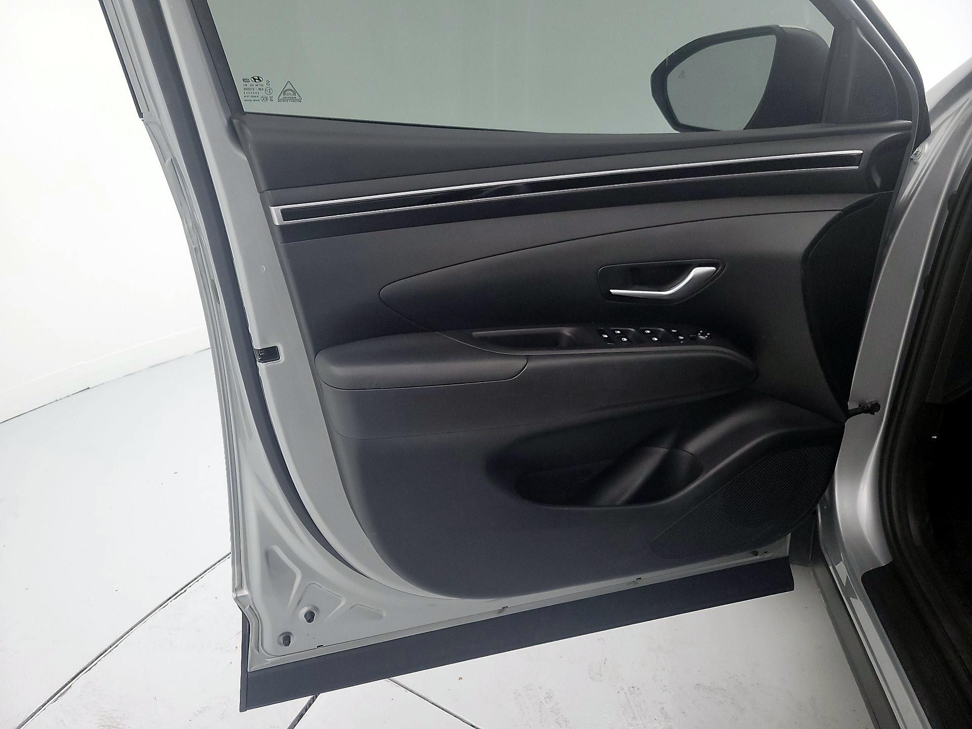 Thumbnail: 2024 Hyundai Tucson - 12