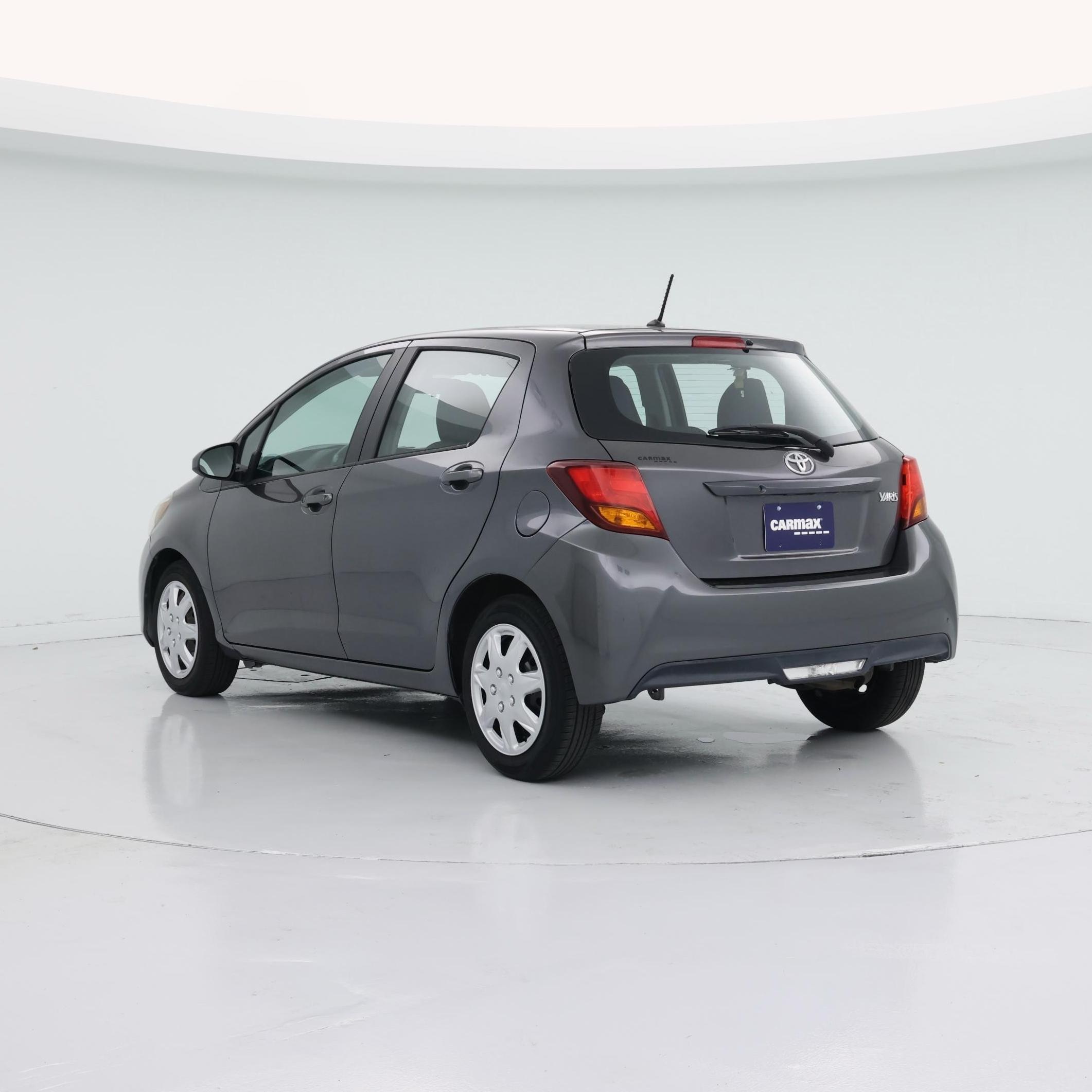 Thumbnail: 2015 Toyota Yaris - 2