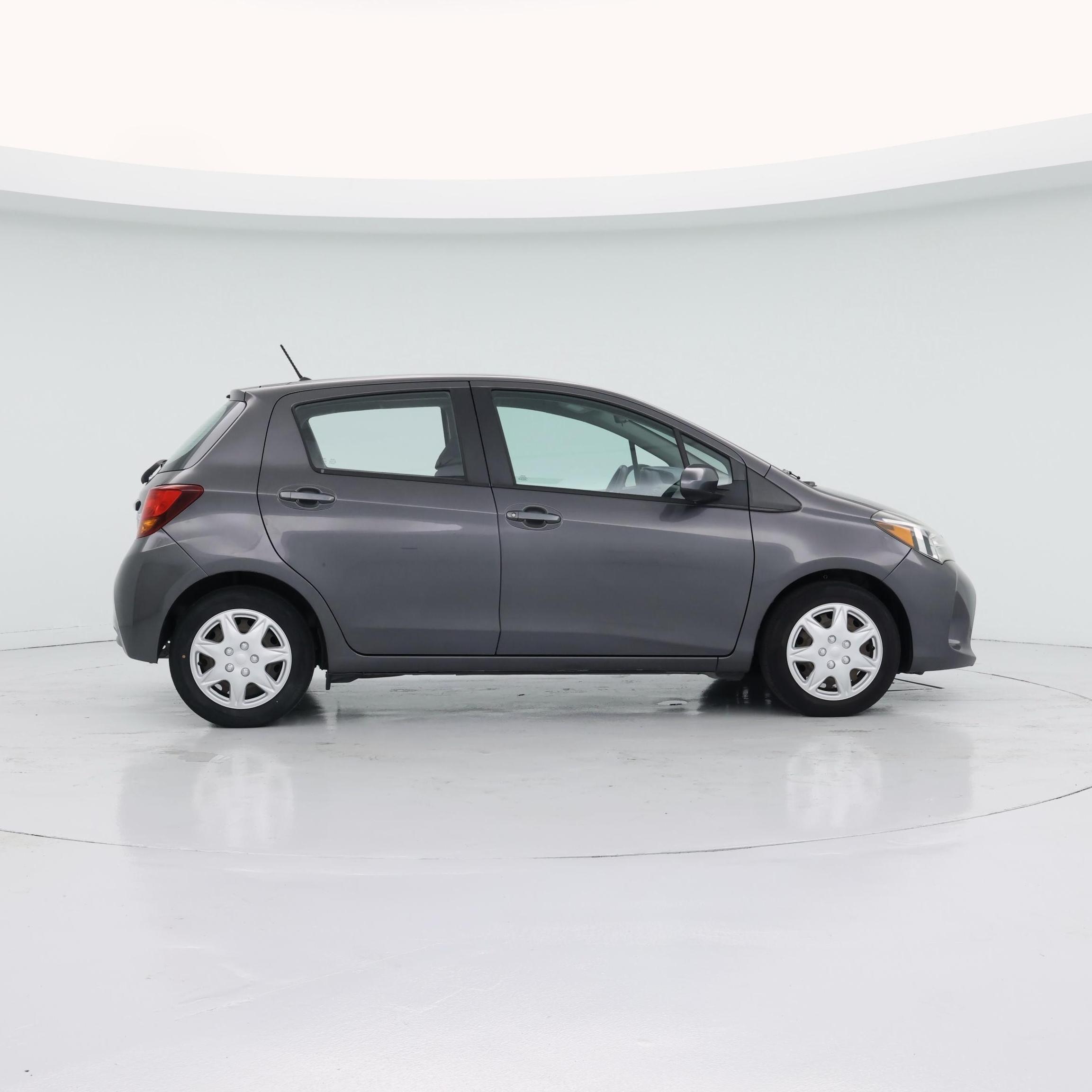 Thumbnail: 2015 Toyota Yaris - 7