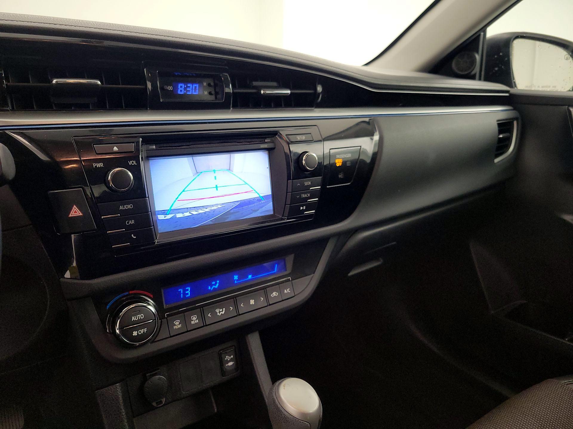 Thumbnail: 2015 Toyota Corolla - 14