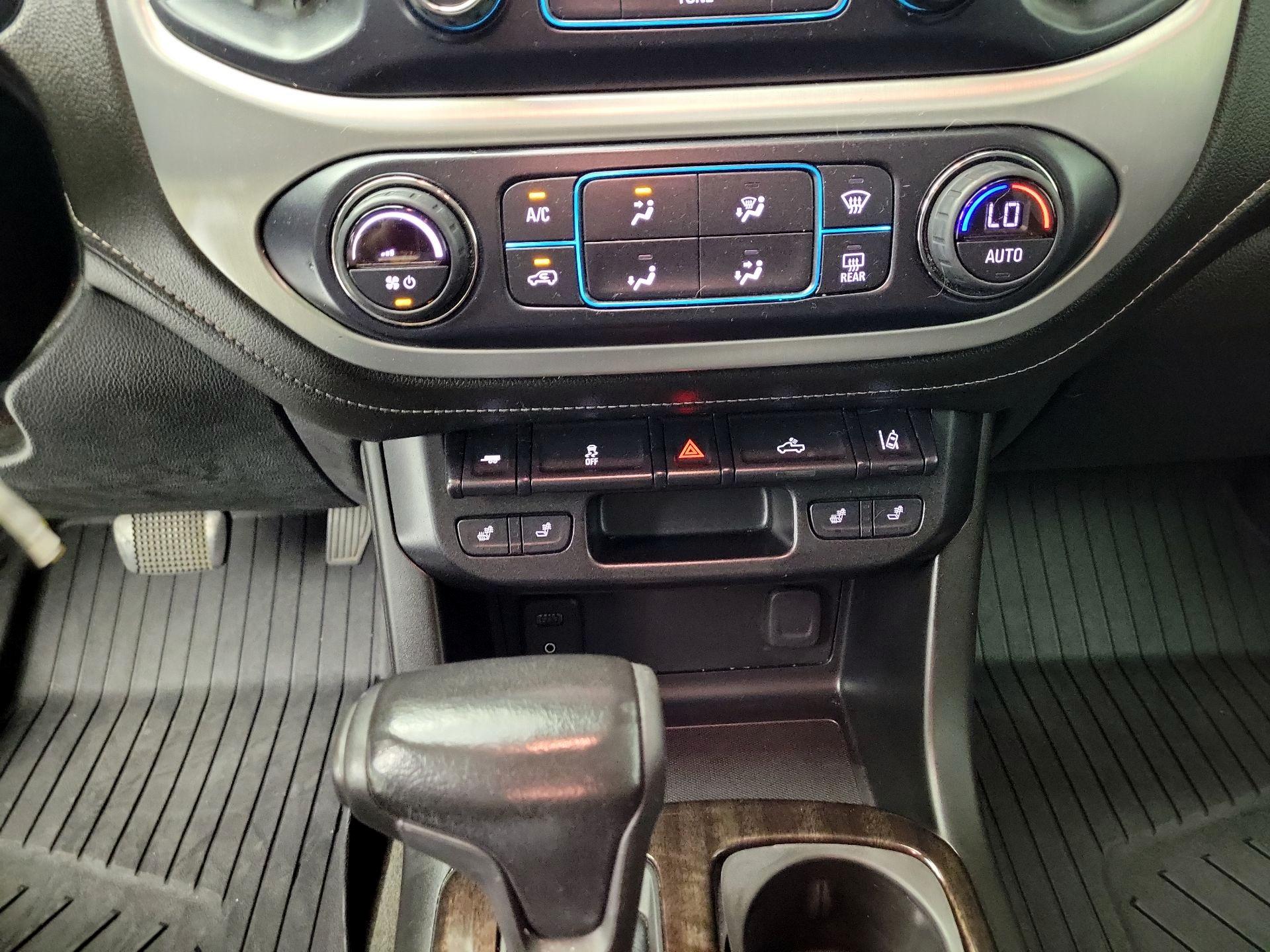 Thumbnail: 2018 GMC Canyon - 17