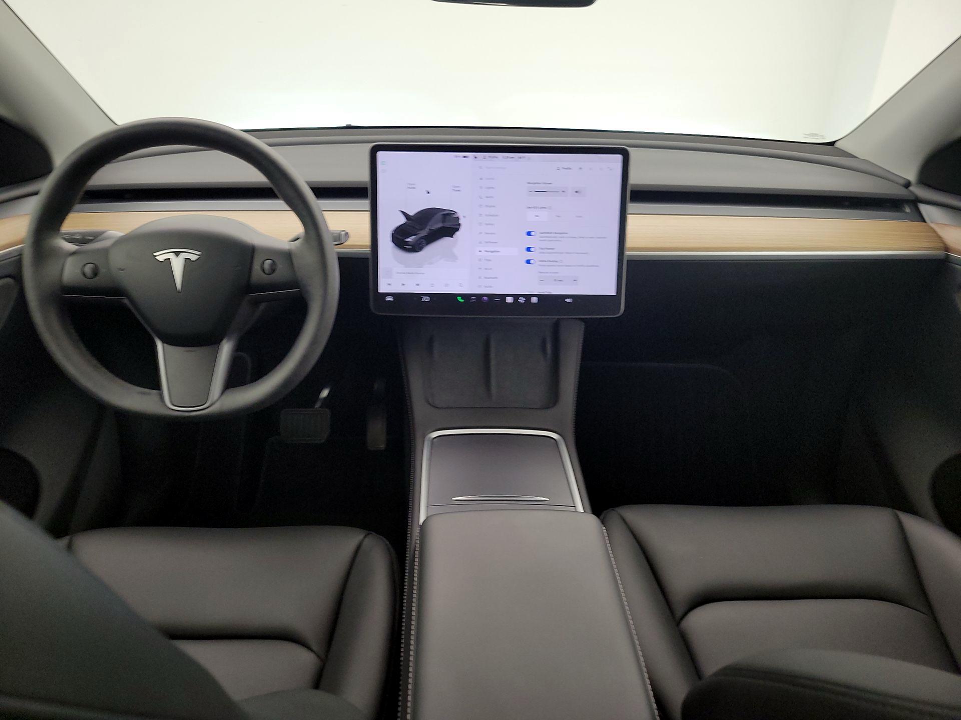 Thumbnail: 2023 Tesla Model Y - 9