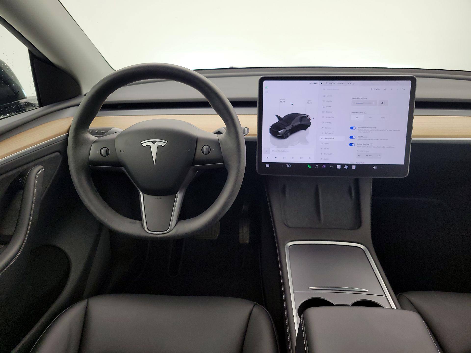 Thumbnail: 2023 Tesla Model Y - 10