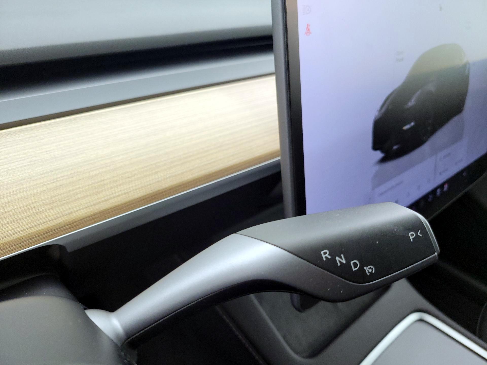 Thumbnail: 2023 Tesla Model Y - 17