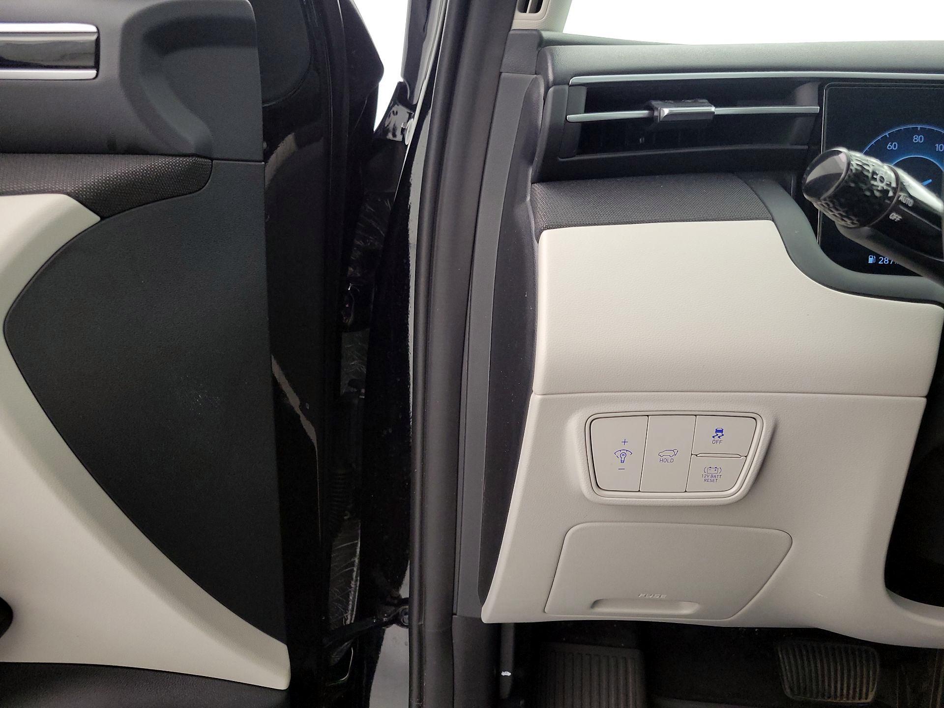 Thumbnail: 2024 Hyundai Tucson - 13